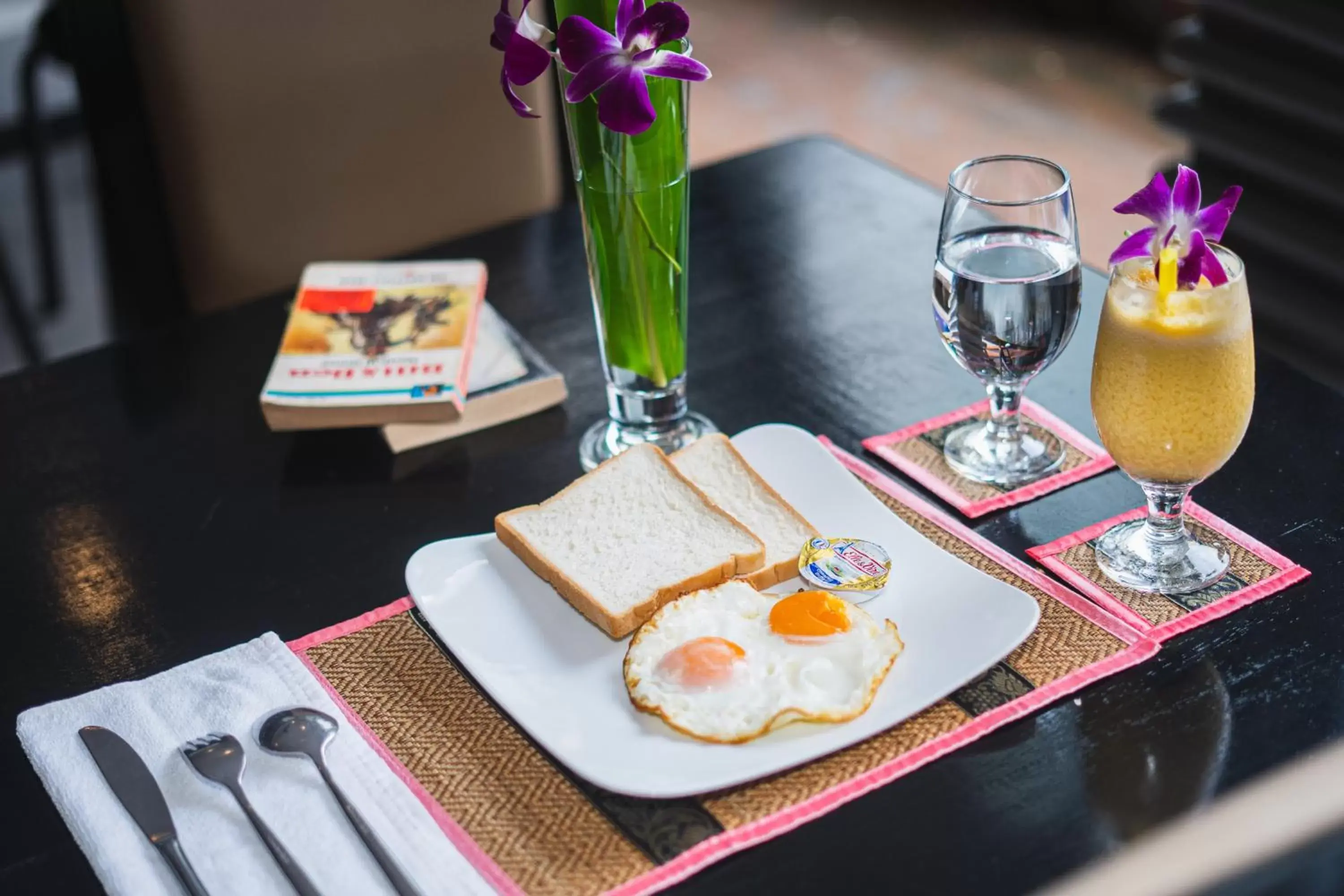 Food and drinks in The Rabbit Hole Hotel & SPA Food and drinks in The Rabbit Hole Hotel & SPA