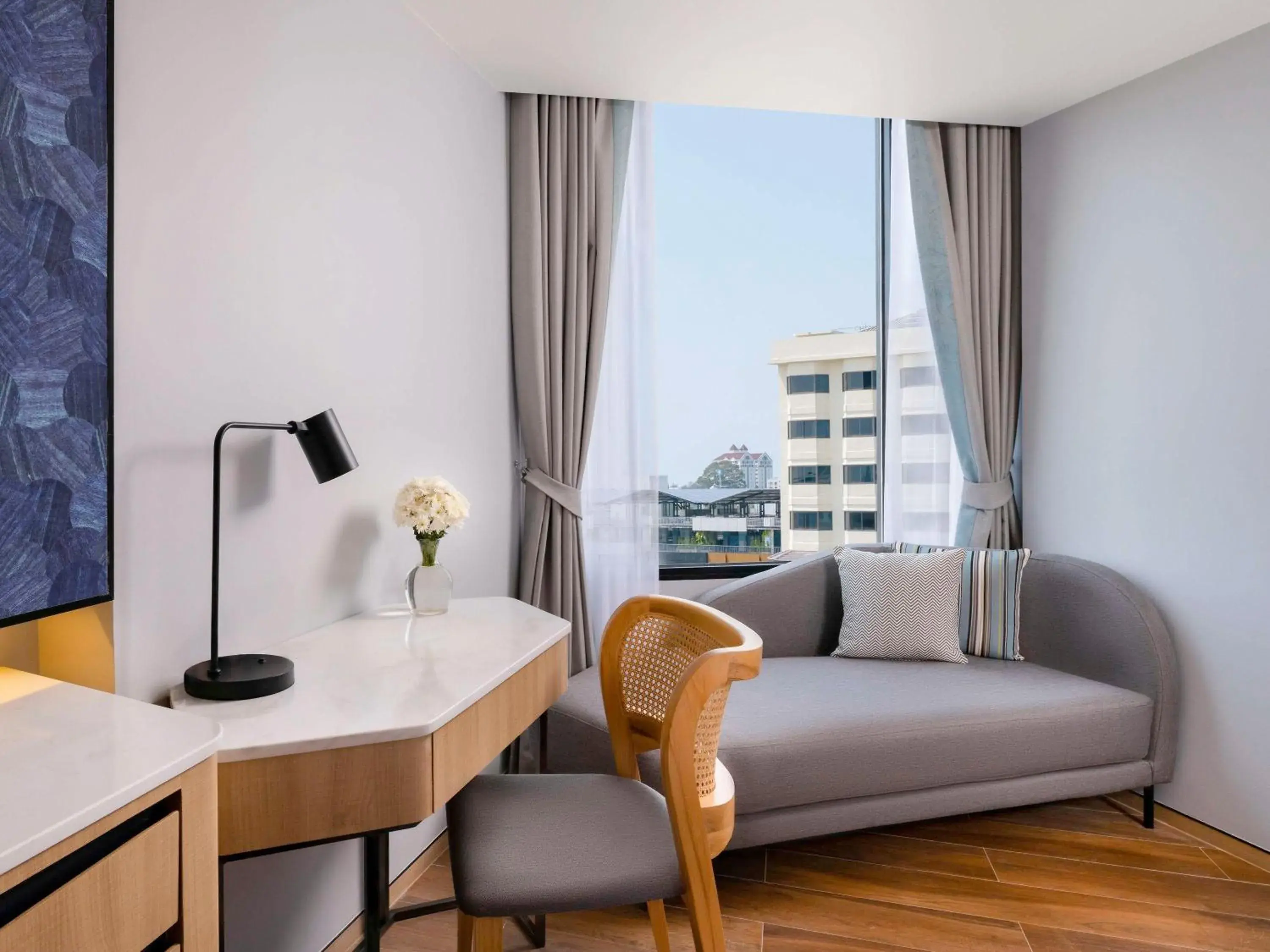 Bedroom, Seating Area in Novotel Rayong Star Convention Centre