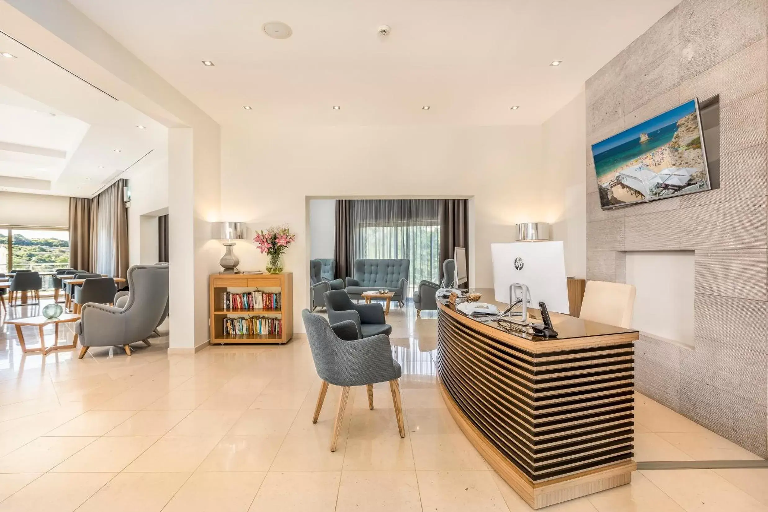 Lobby or reception in Caneiros Luxury House & Suites Lobby or reception in Caneiros Luxury House & Suites