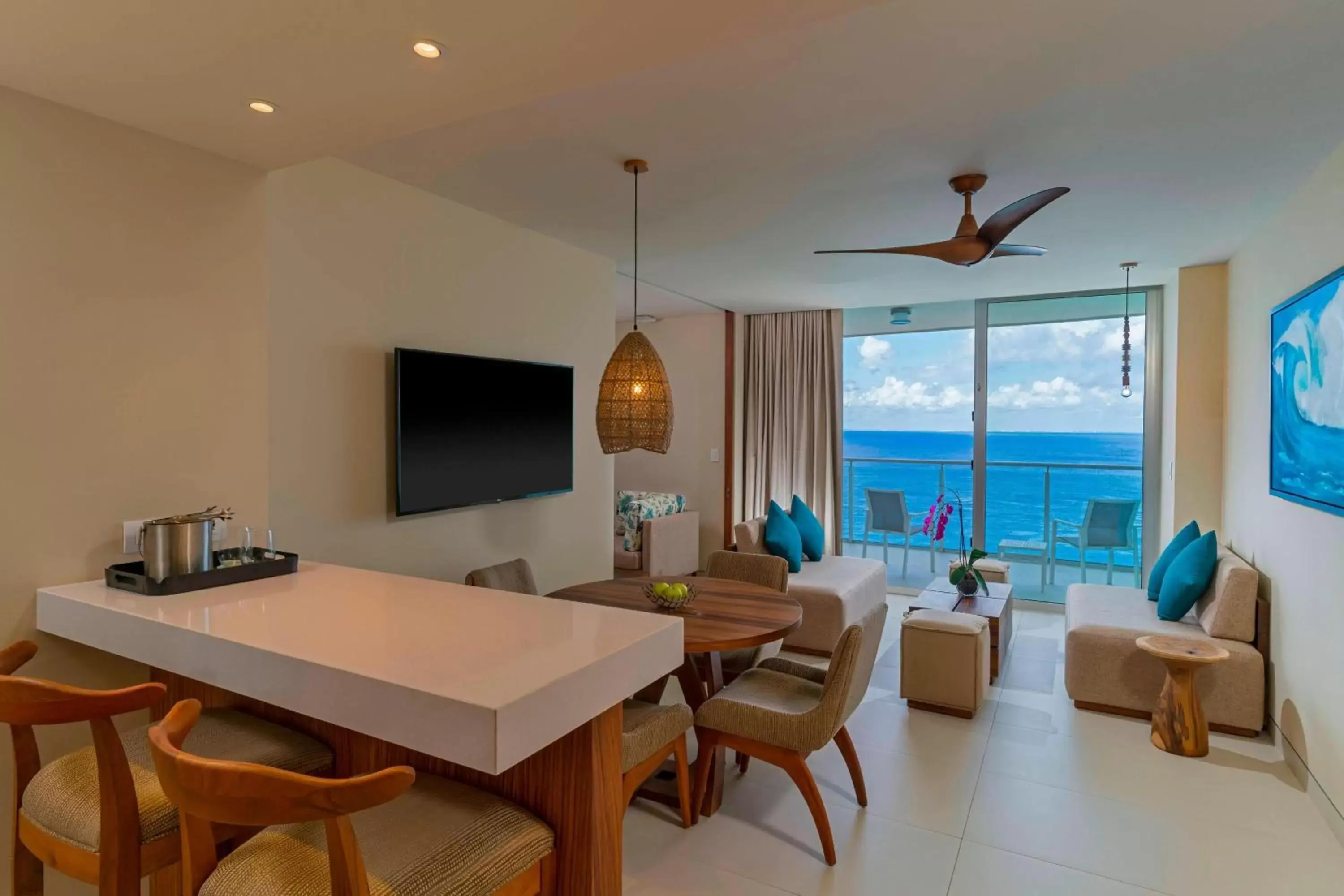 Living room in The Westin Cozumel