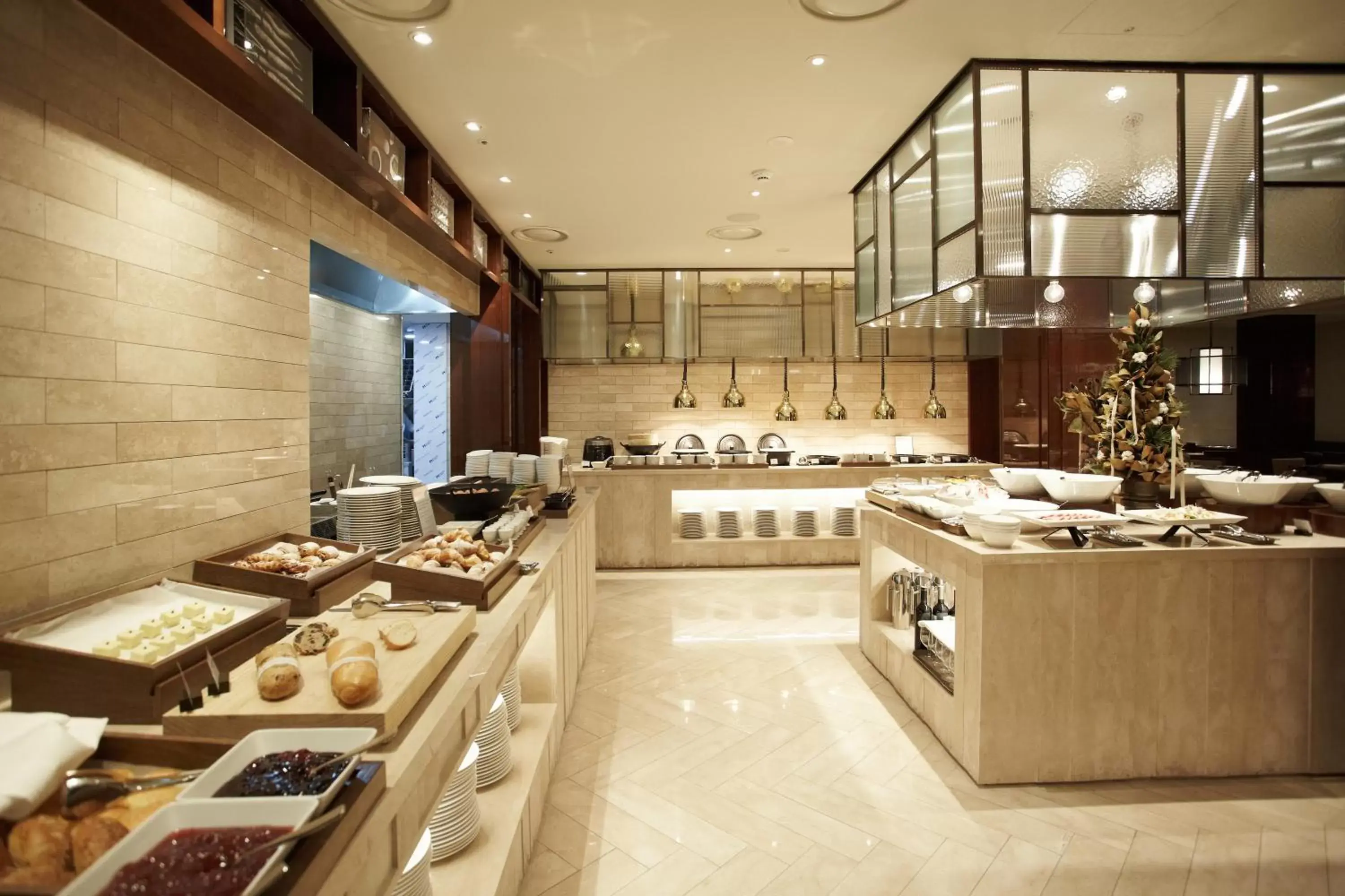 Breakfast, Restaurant/Places to Eat in Crown Park Hotel Seoul Breakfast, Restaurant/Places to Eat in Crown Park Hotel Seoul