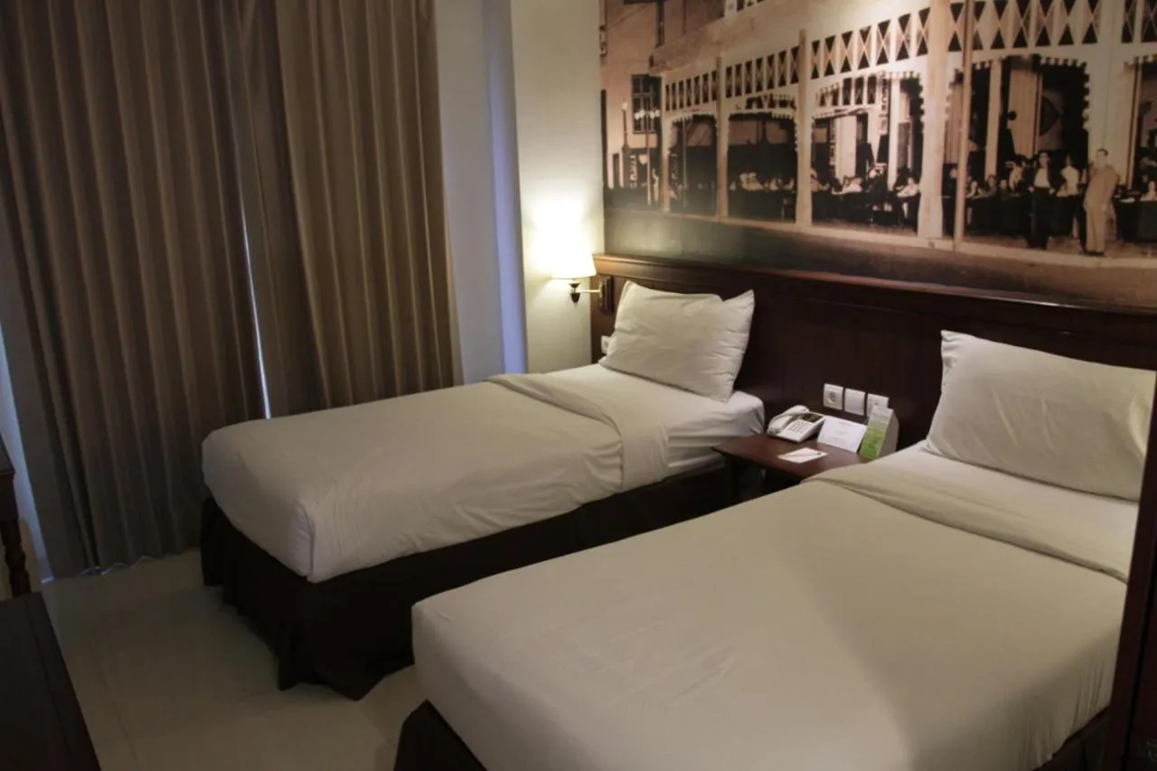 Bedroom, Bed in Varna Culture Hotel Soerabaia