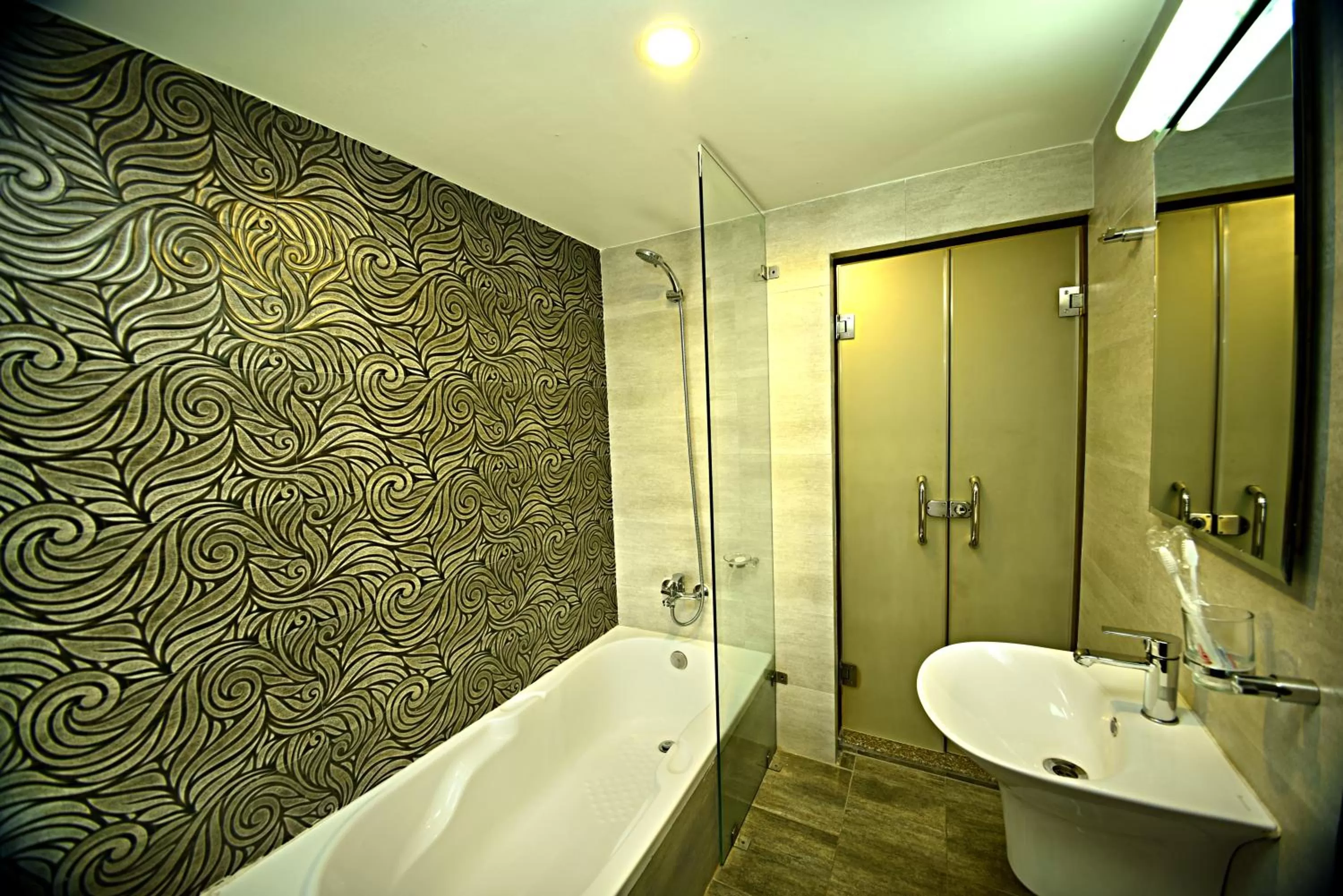Bathroom in The Milestone Hotel