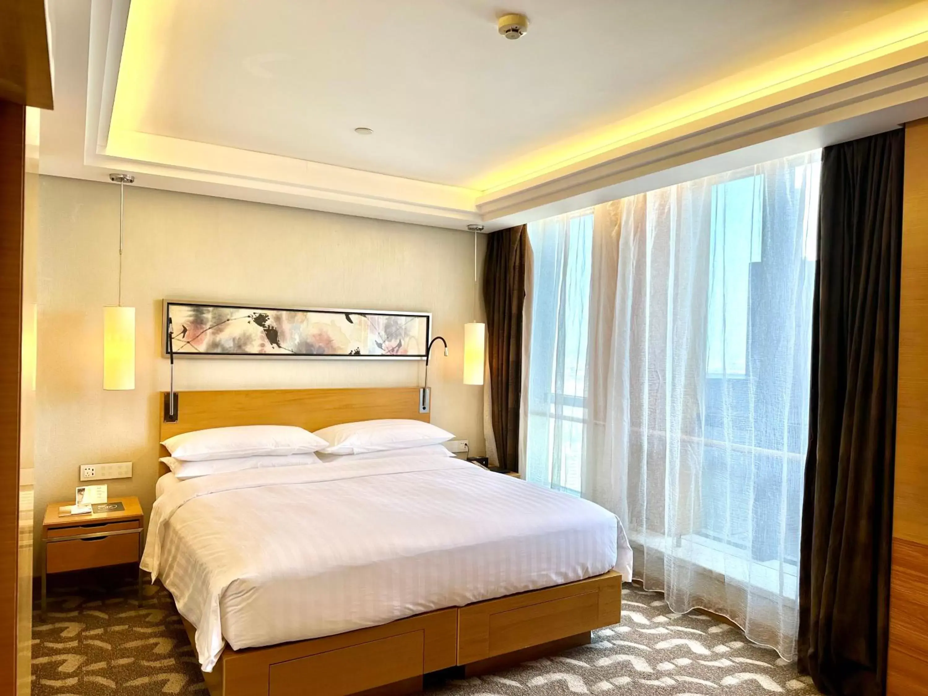 Bed in Swissotel Foshan, Guangdong - Free shuttle bus during canton fair complex during canton fair period