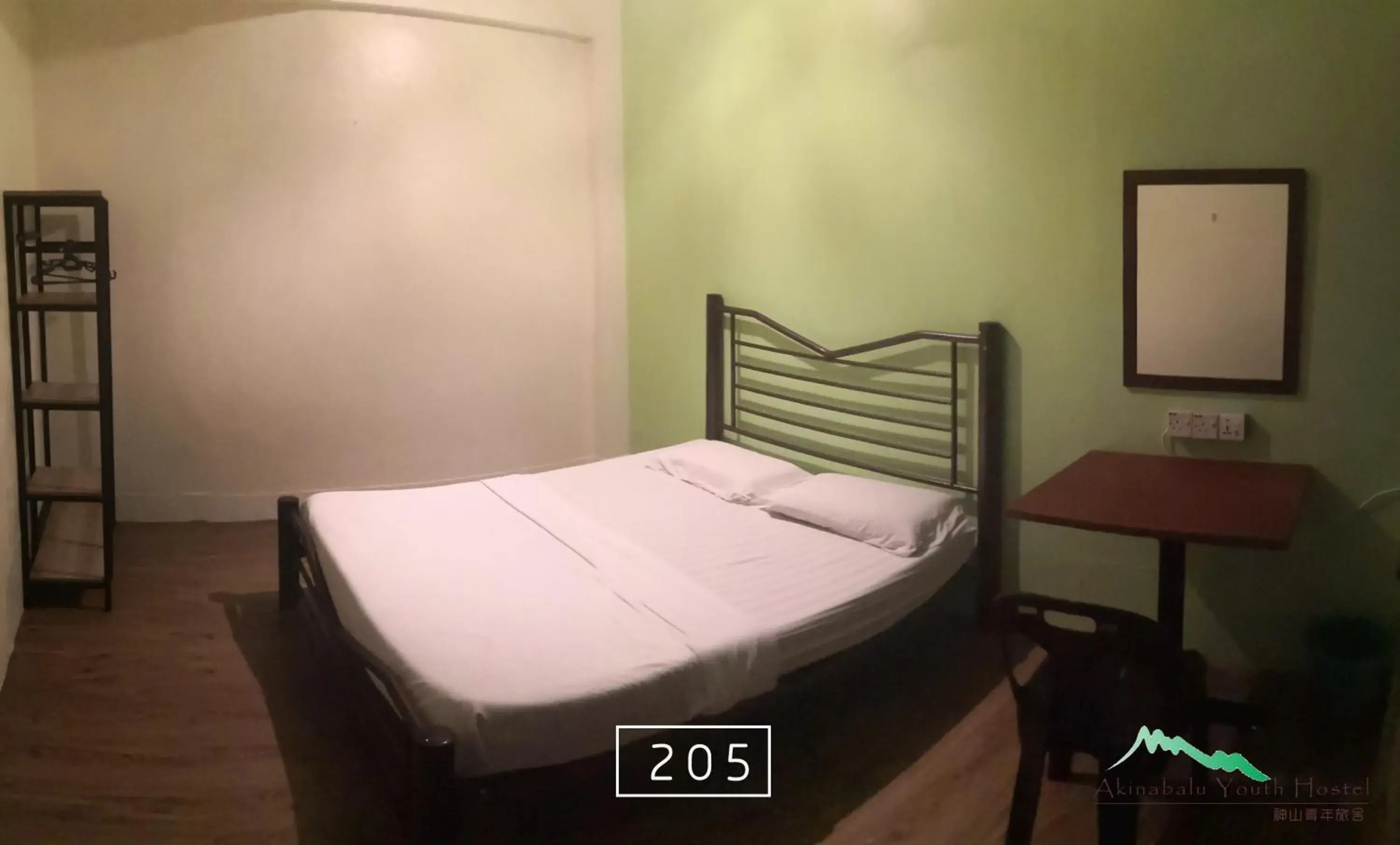 Photo of the whole room in Akinabalu Youth Hostel Photo of the whole room in Akinabalu Youth Hostel