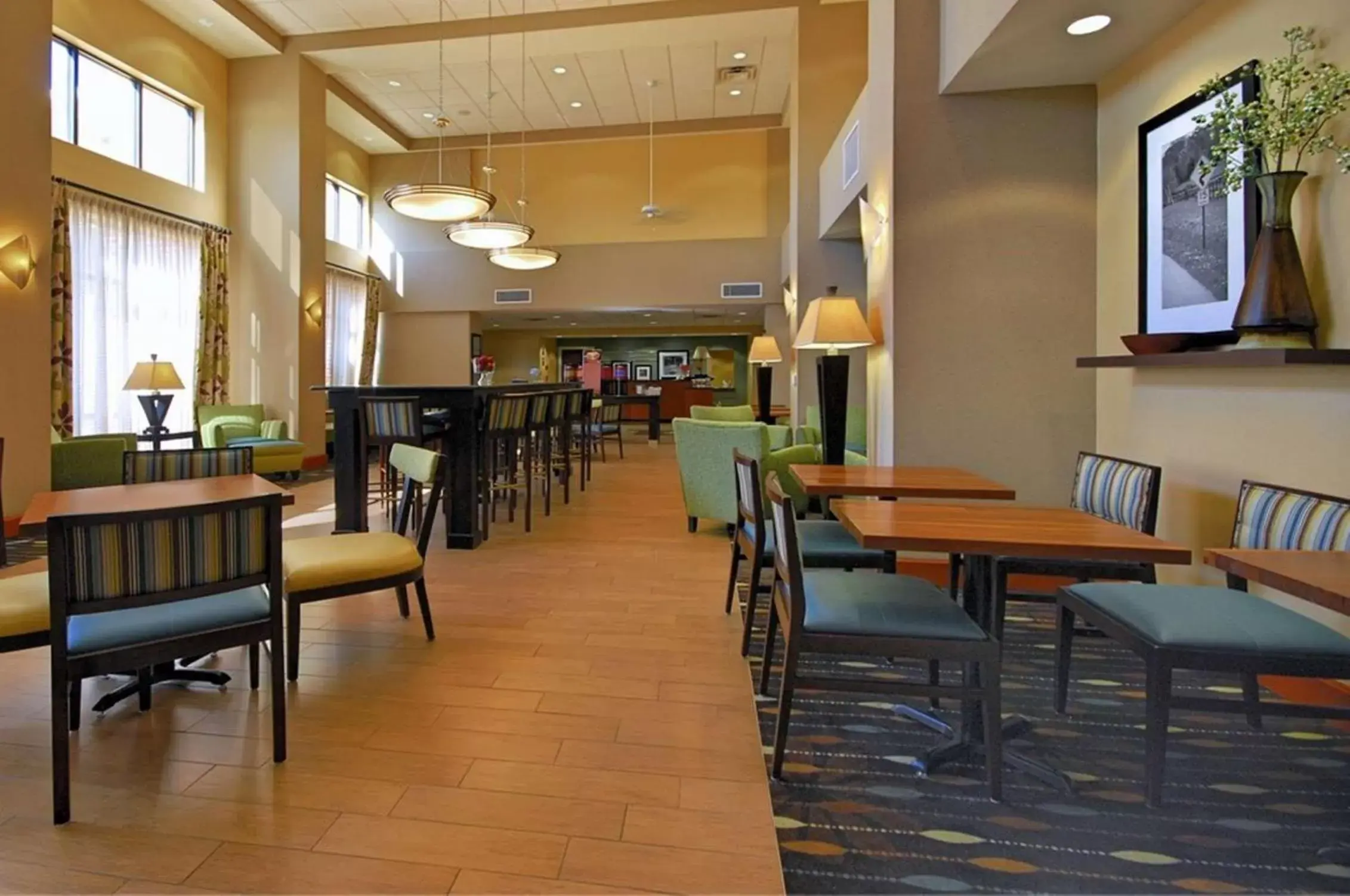 Lobby or reception, Restaurant/Places to Eat in Hampton Inn By Hilton And Suites New Iberia