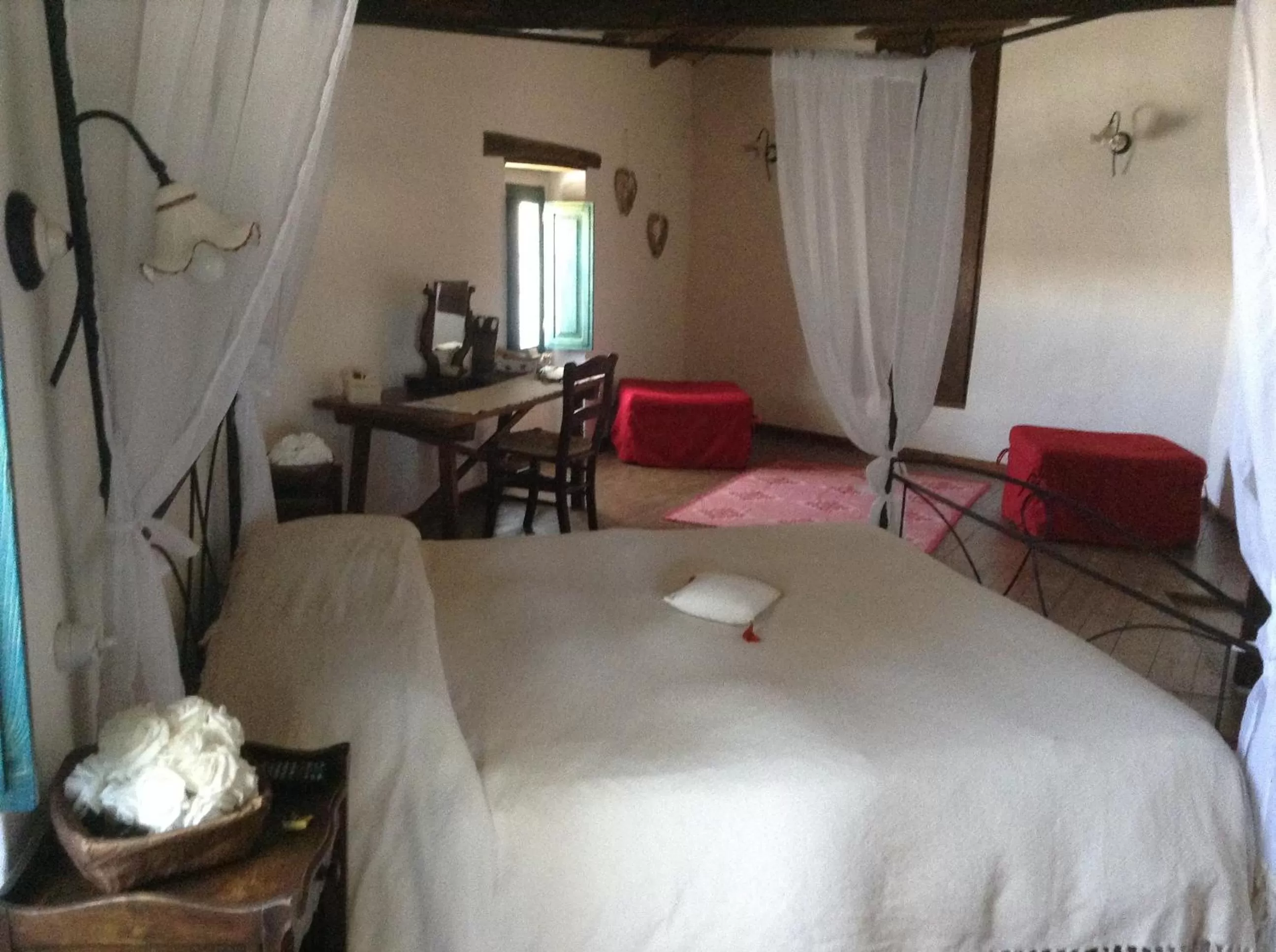 Bed in B&B Charme Sa Pardina