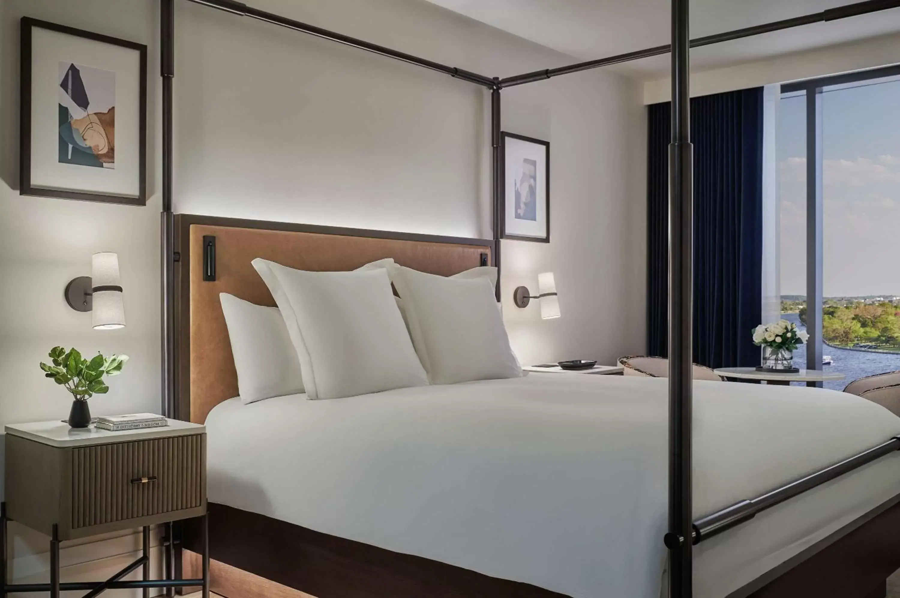Bedroom, Bed in Pendry Washington DC - The Wharf