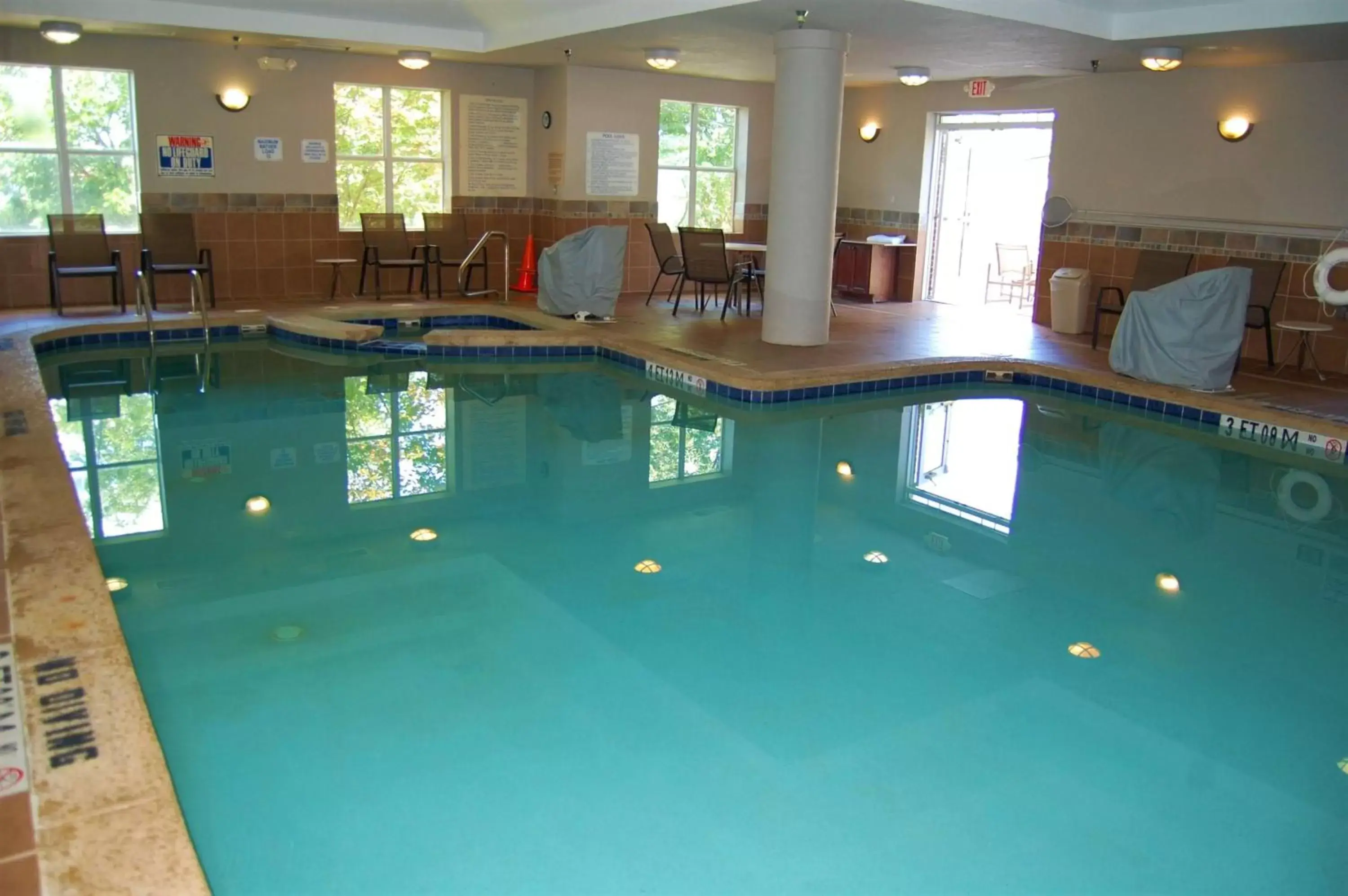 Activities, Swimming Pool in Country Inn & Suites by Radisson, Athens, GA