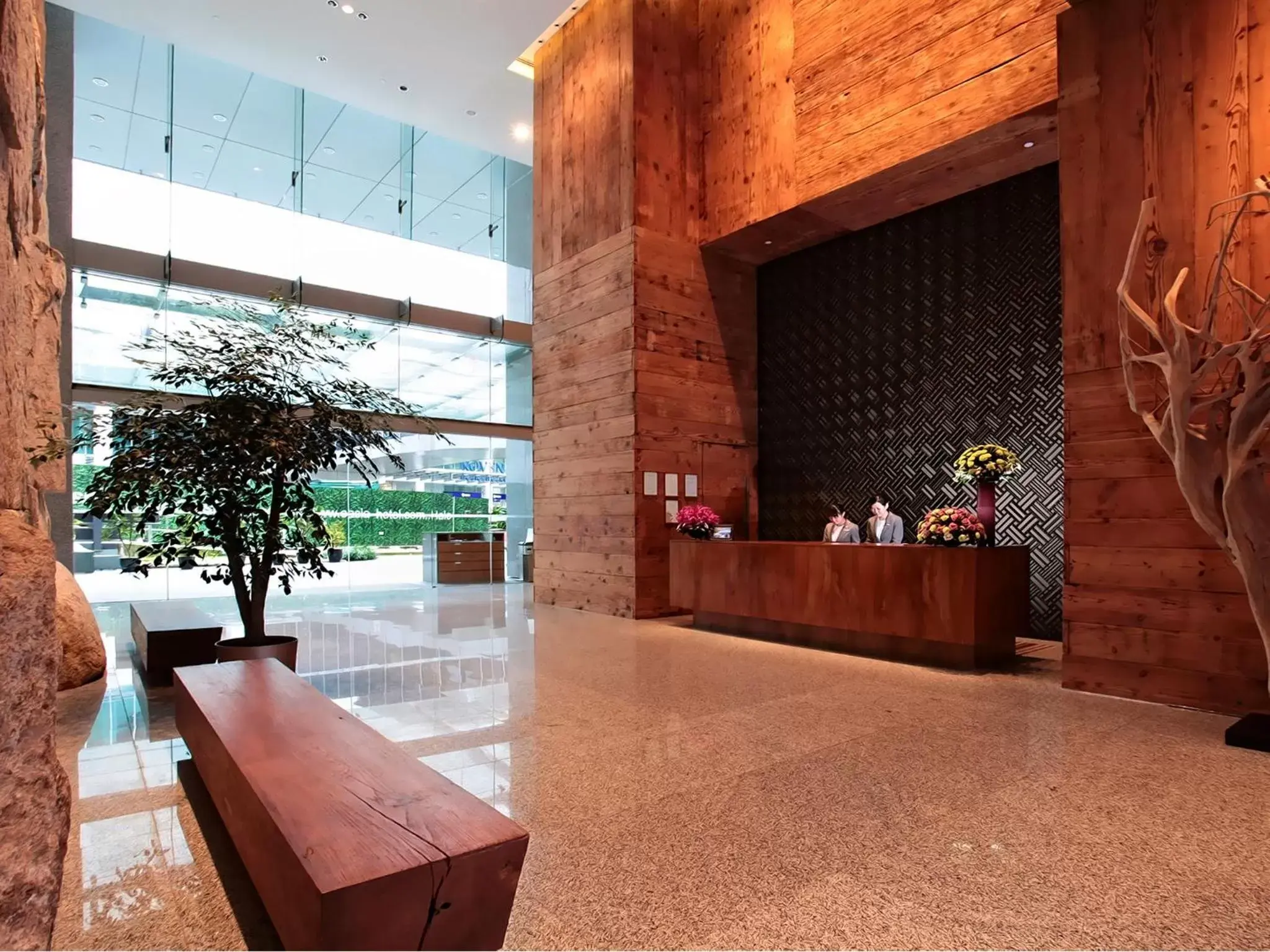 Lobby or reception in Oasia Hotel Novena, Singapore by Far East Hospitality Lobby or reception in Oasia Hotel Novena, Singapore by Far East Hospitality
