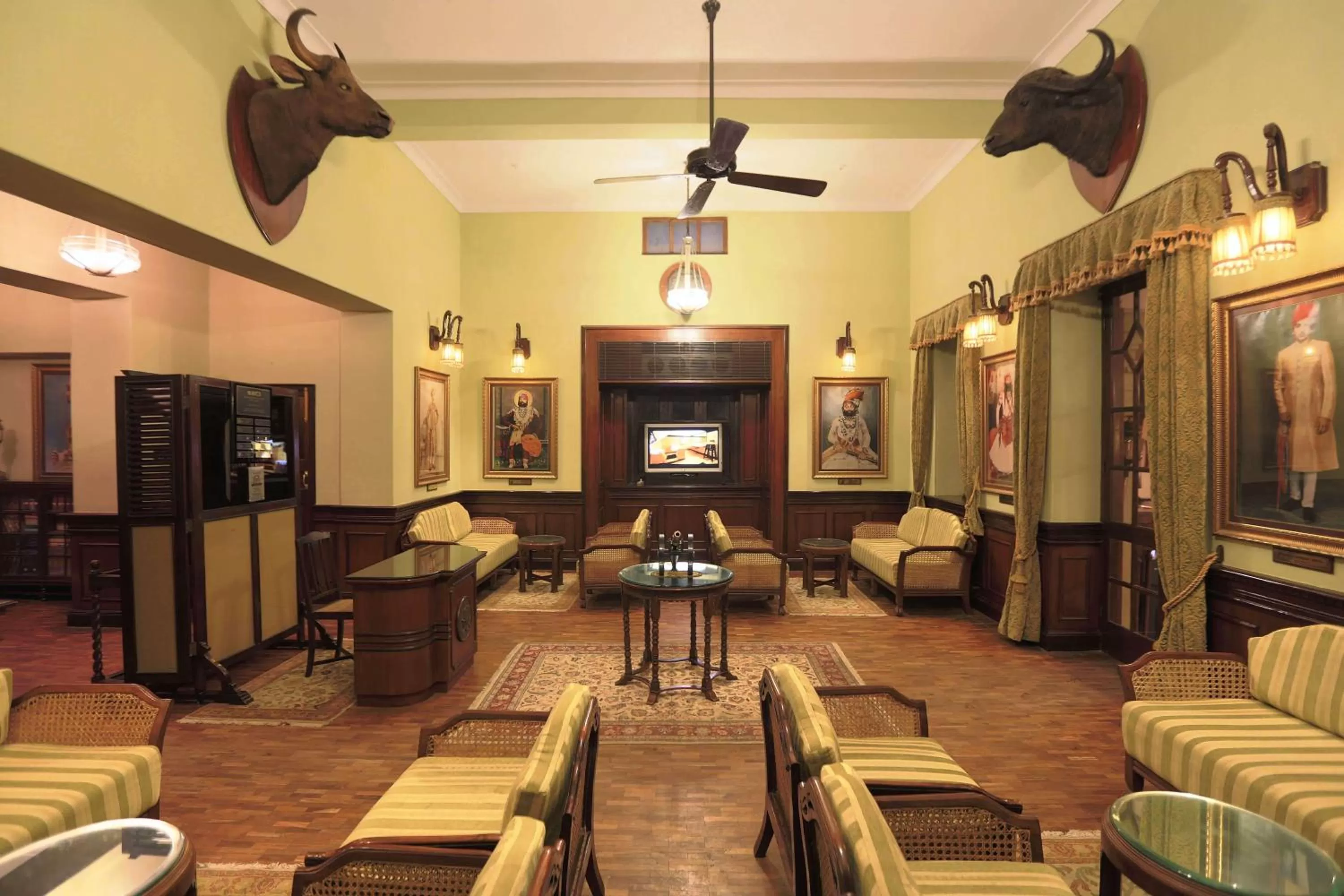 Communal lounge/ TV room in Ajit Bhawan - A Palace Resort