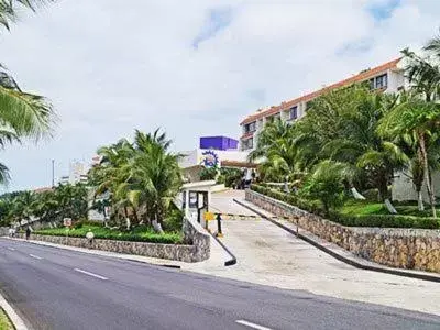 Property building in Apartment Ocean Front Cancun
