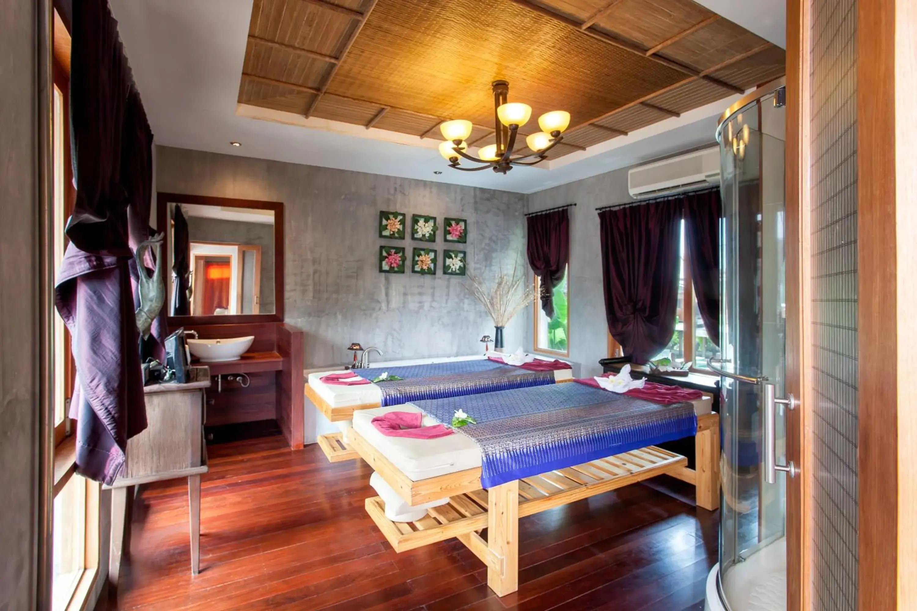 Massage in Tango Luxe Beach Villa, Koh Samui - SHA Extra Plus