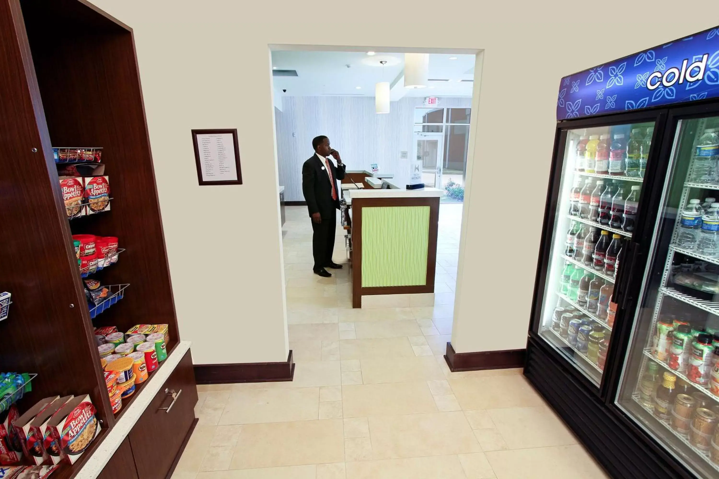 Restaurant/places to eat in Hilton Garden Inn Covington/Mandeville Restaurant/places to eat in Hilton Garden Inn Covington/Mandeville