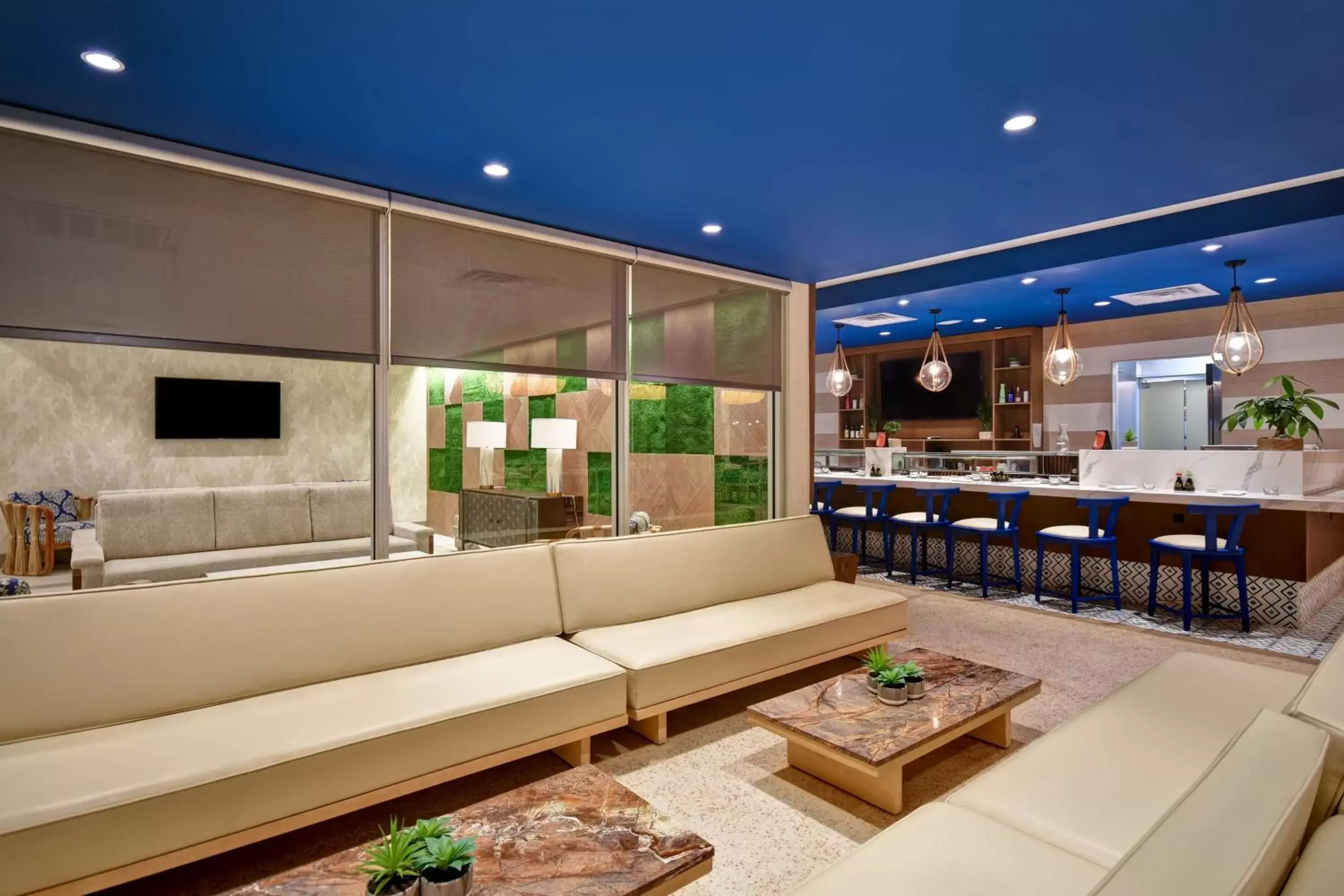 Dining area, Lobby/Reception in DoubleTree by Hilton Oceanfront Virginia Beach