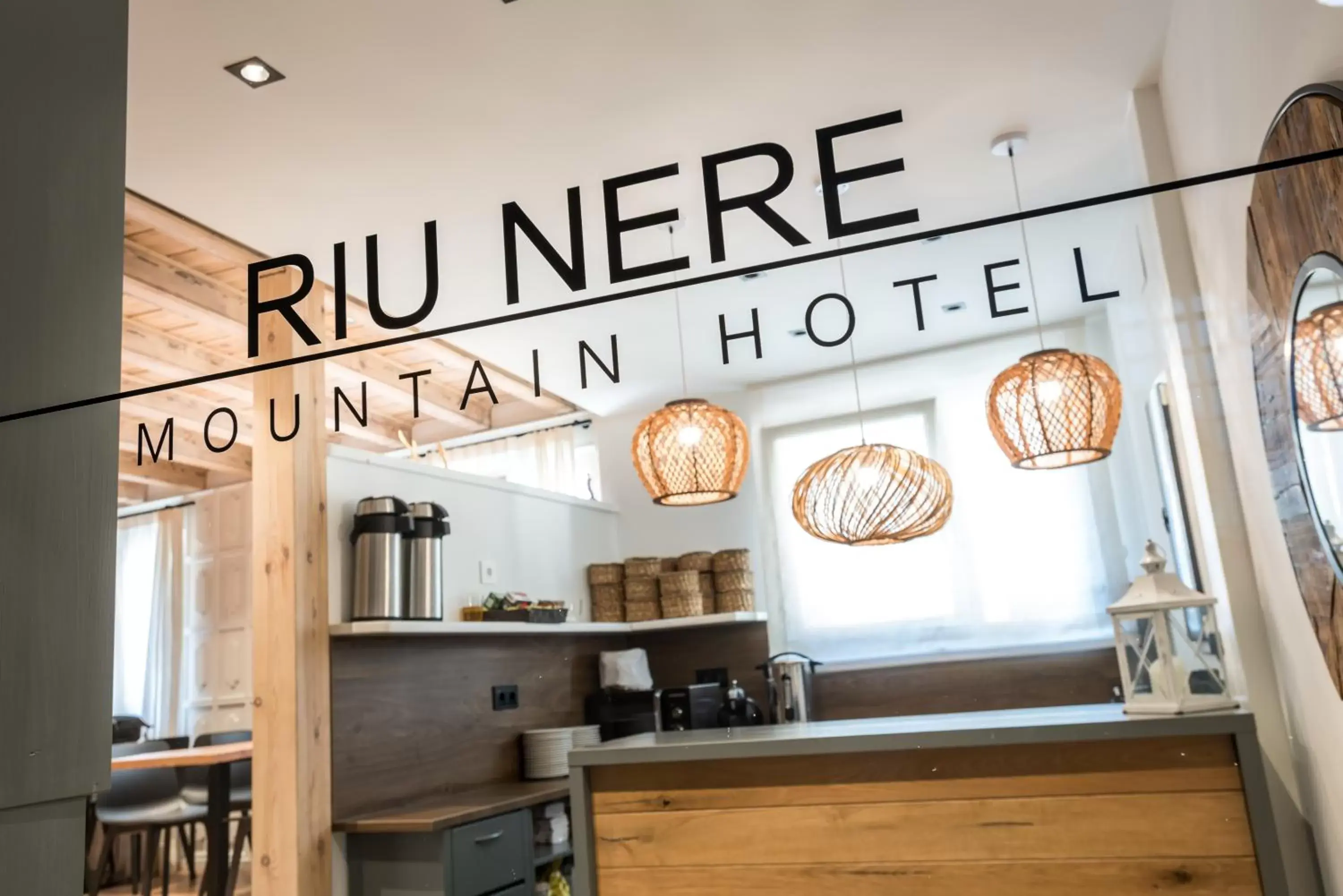 Restaurant/places to eat in Riu Nere Mountain Hotel