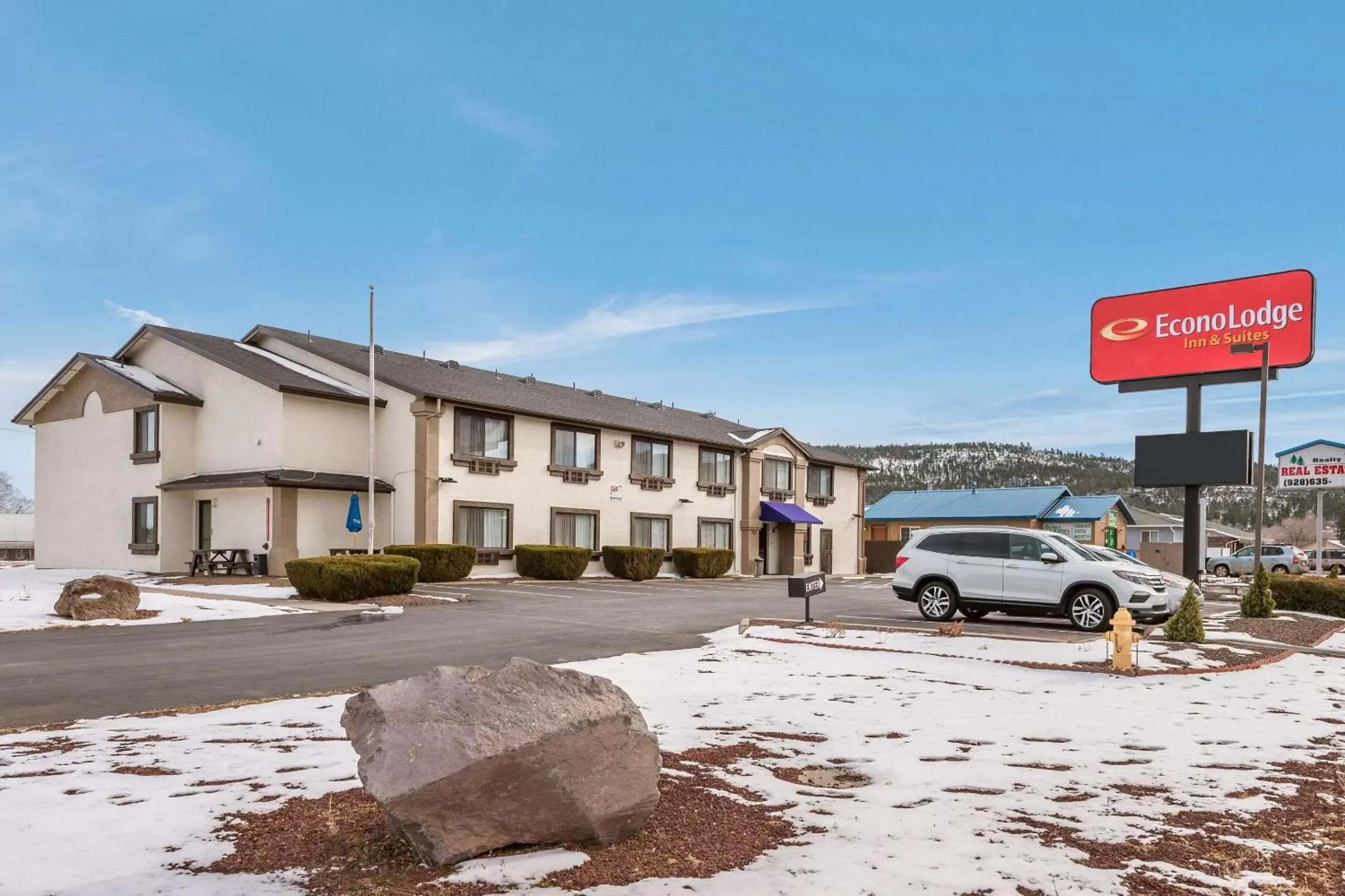 Property building, Winter in Econo Lodge Inn & Suites Williams - Grand Canyon Area