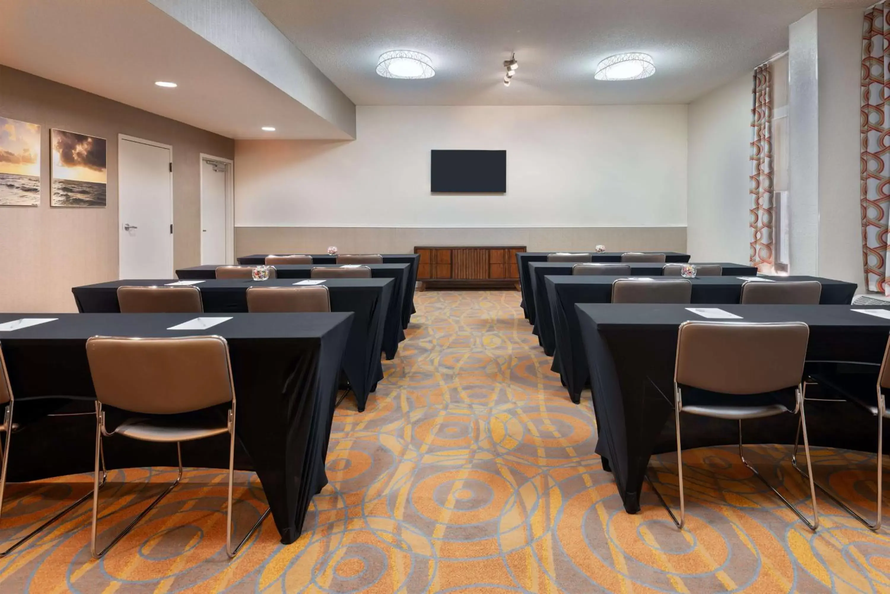 Meeting/conference room in Hampton Inn Orlando-International Airport
