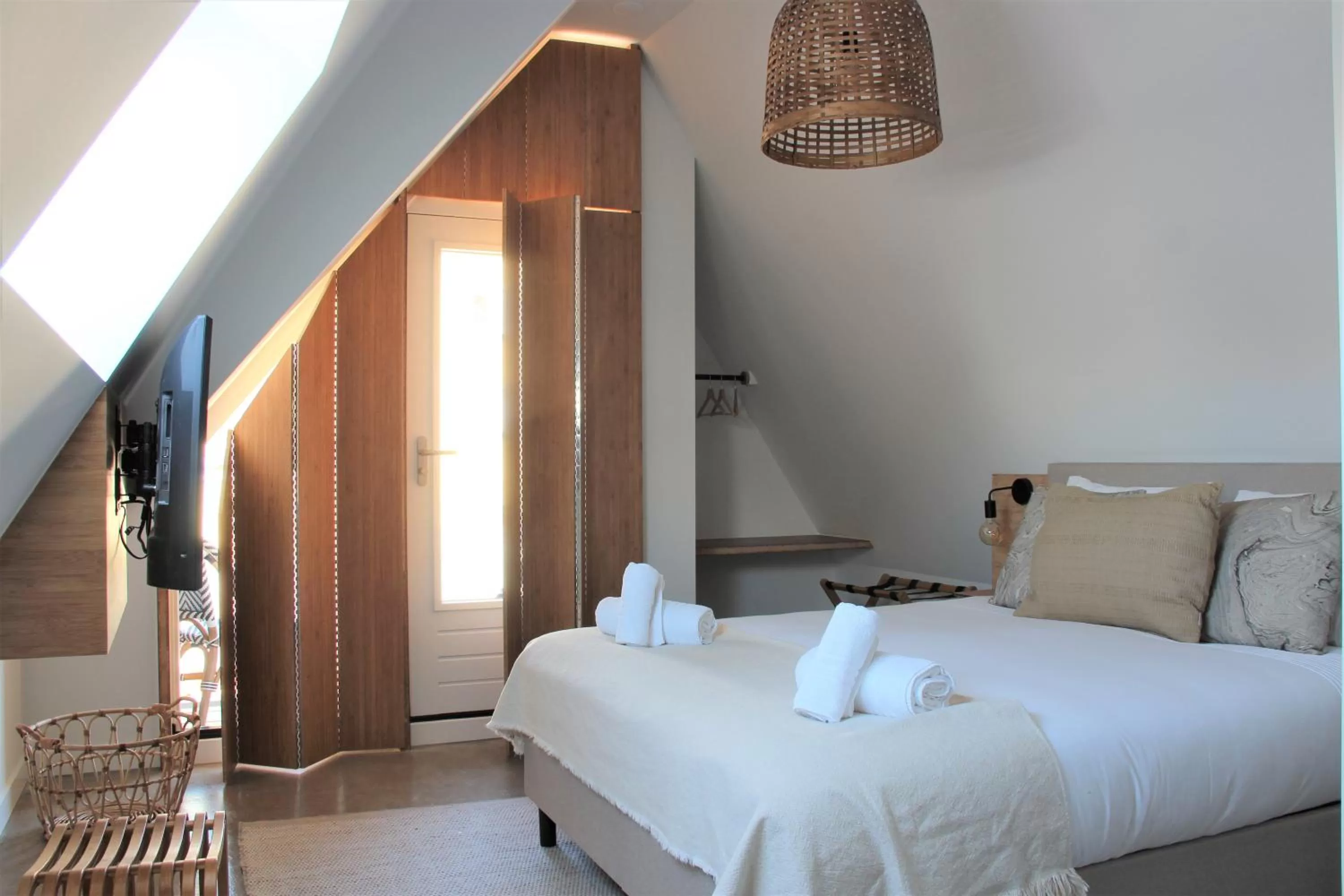 Photo of the whole room, Bed in Hotel Paradis Zandvoort