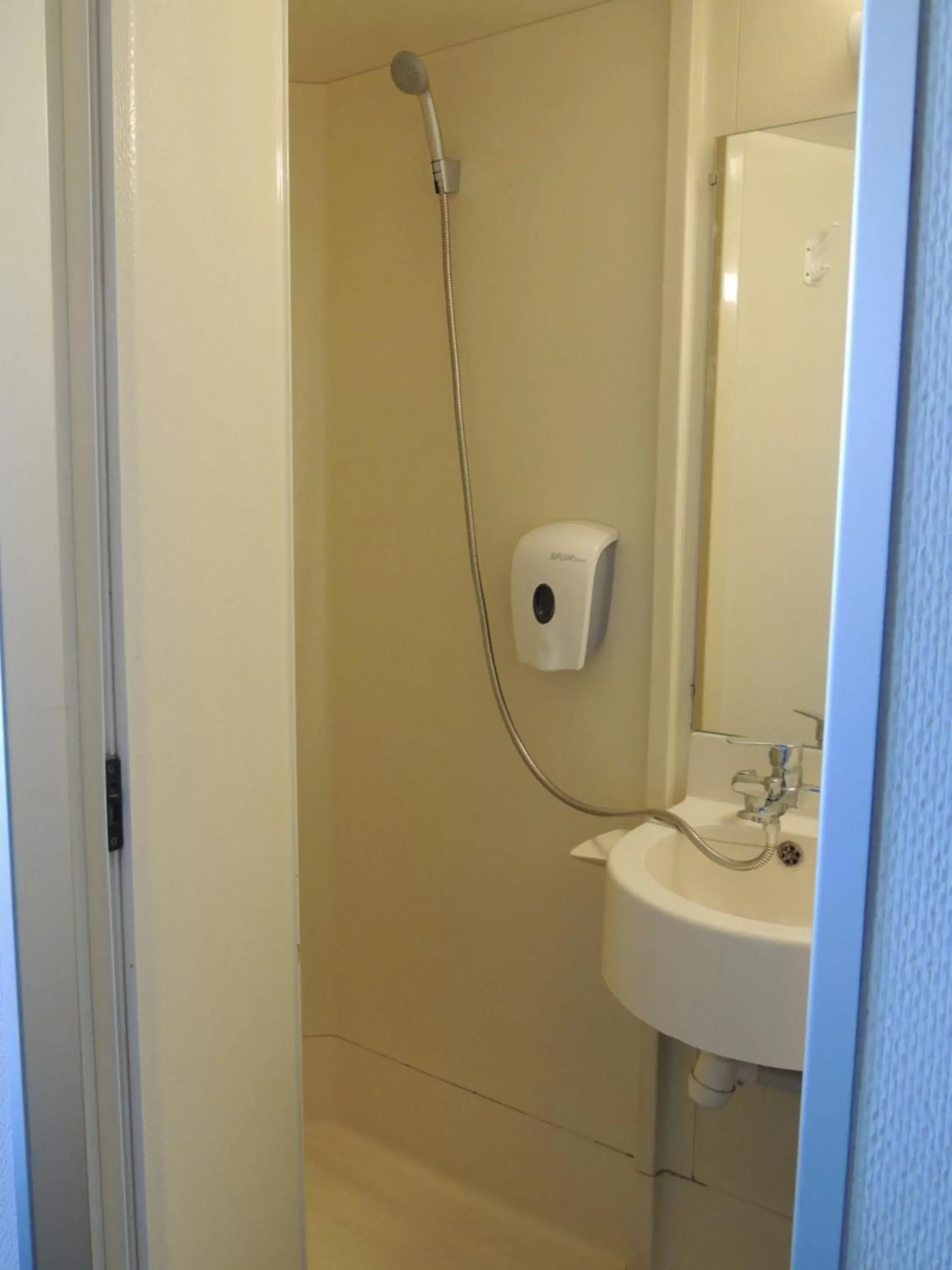 Bathroom in Astrotel Romorantin-Lanthenay
