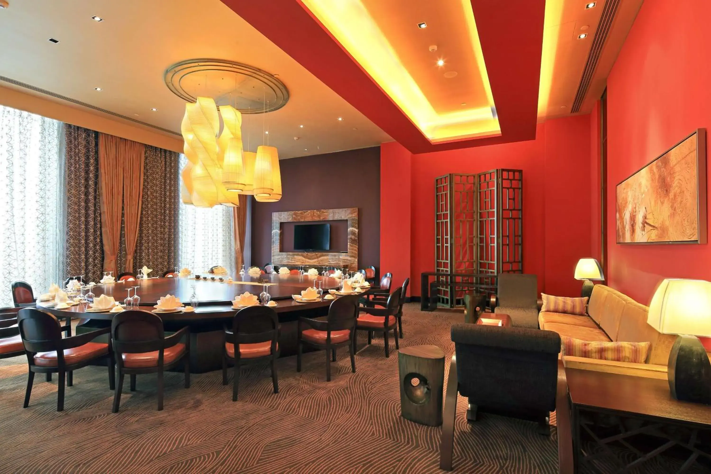 Restaurant/Places to Eat in Hilton Qingdao Golden Beach - Beer Halls