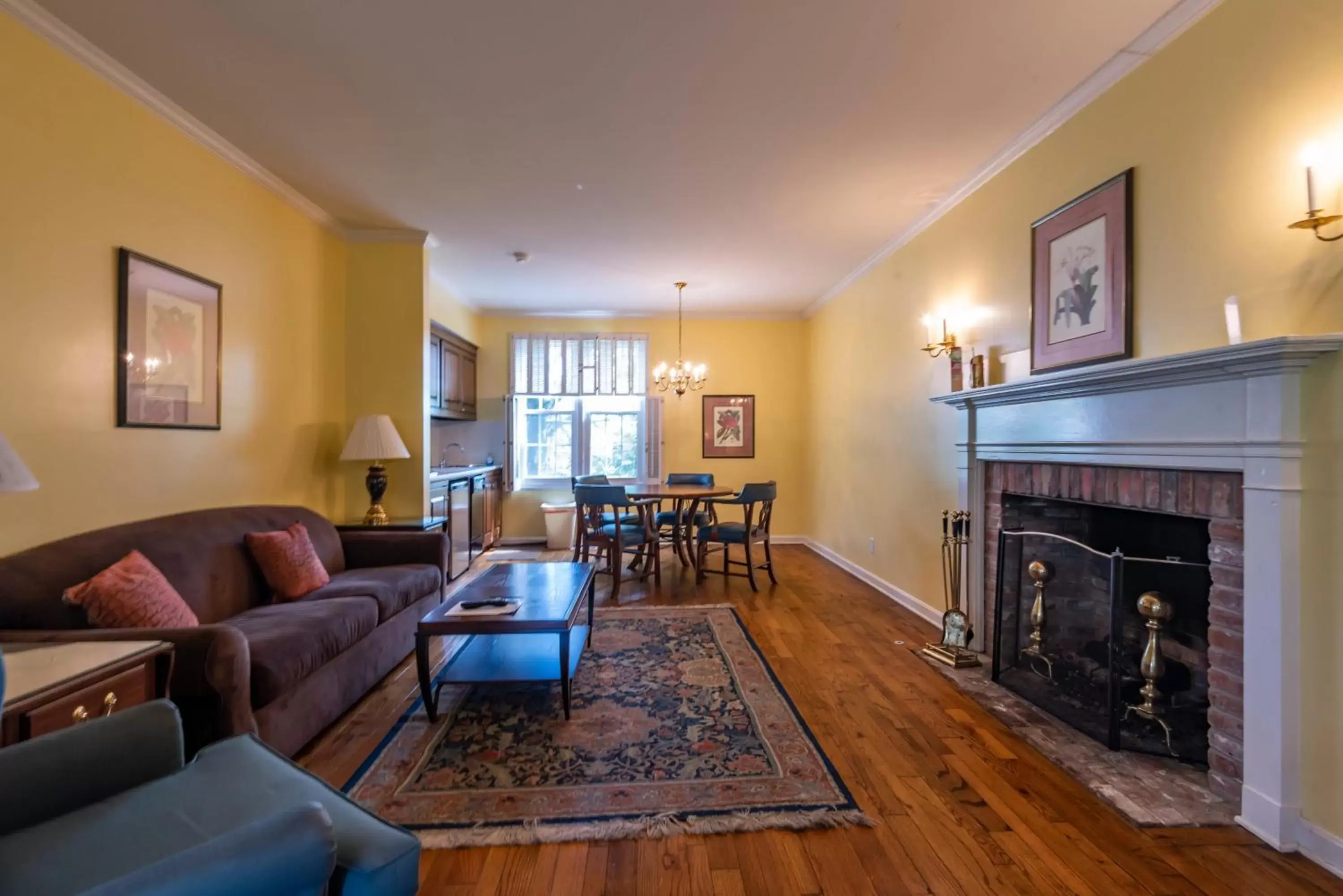 Living room in Century Suites Hotel