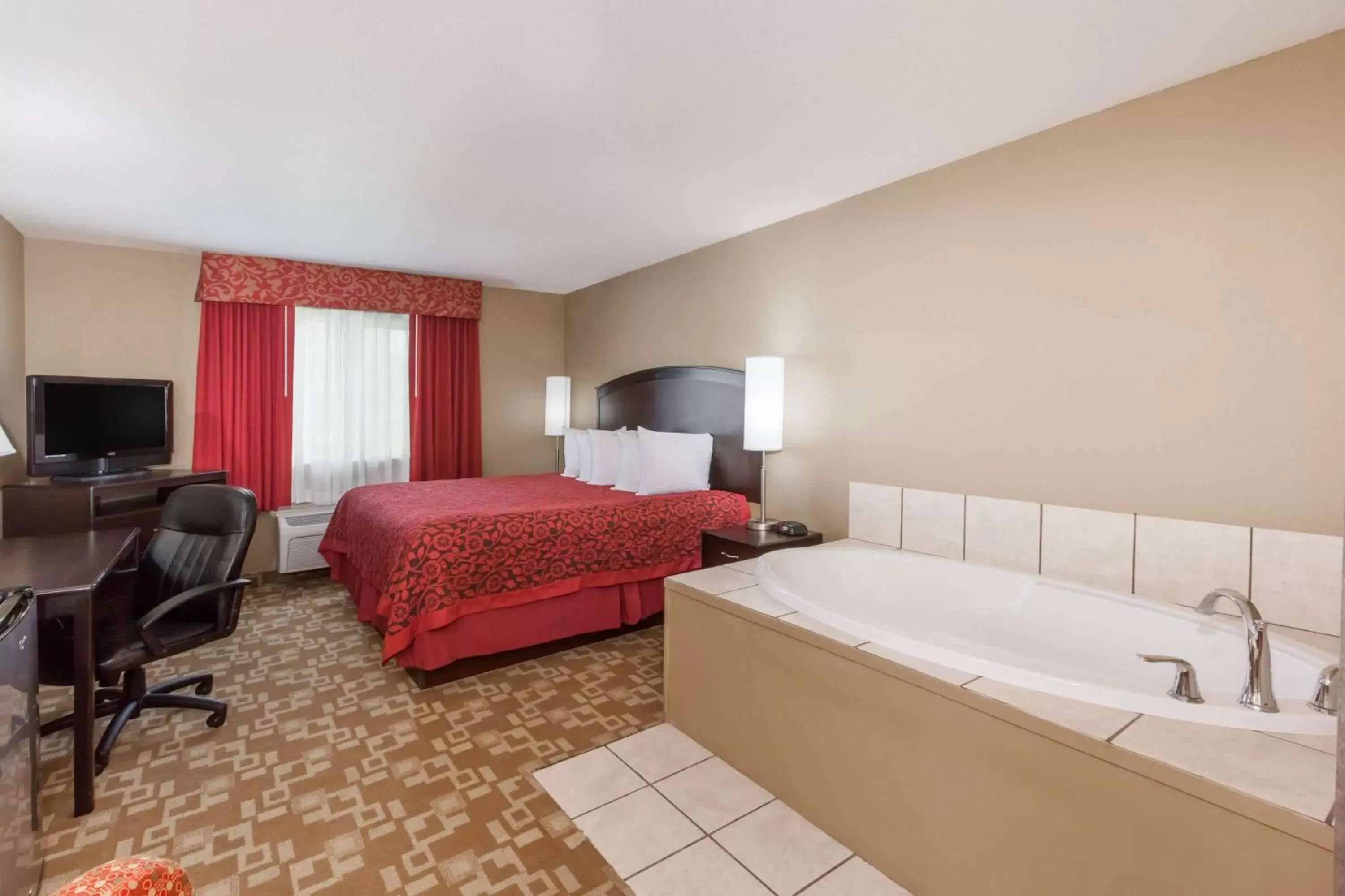 Photo of the whole room in Days Inn by Wyndham Central City