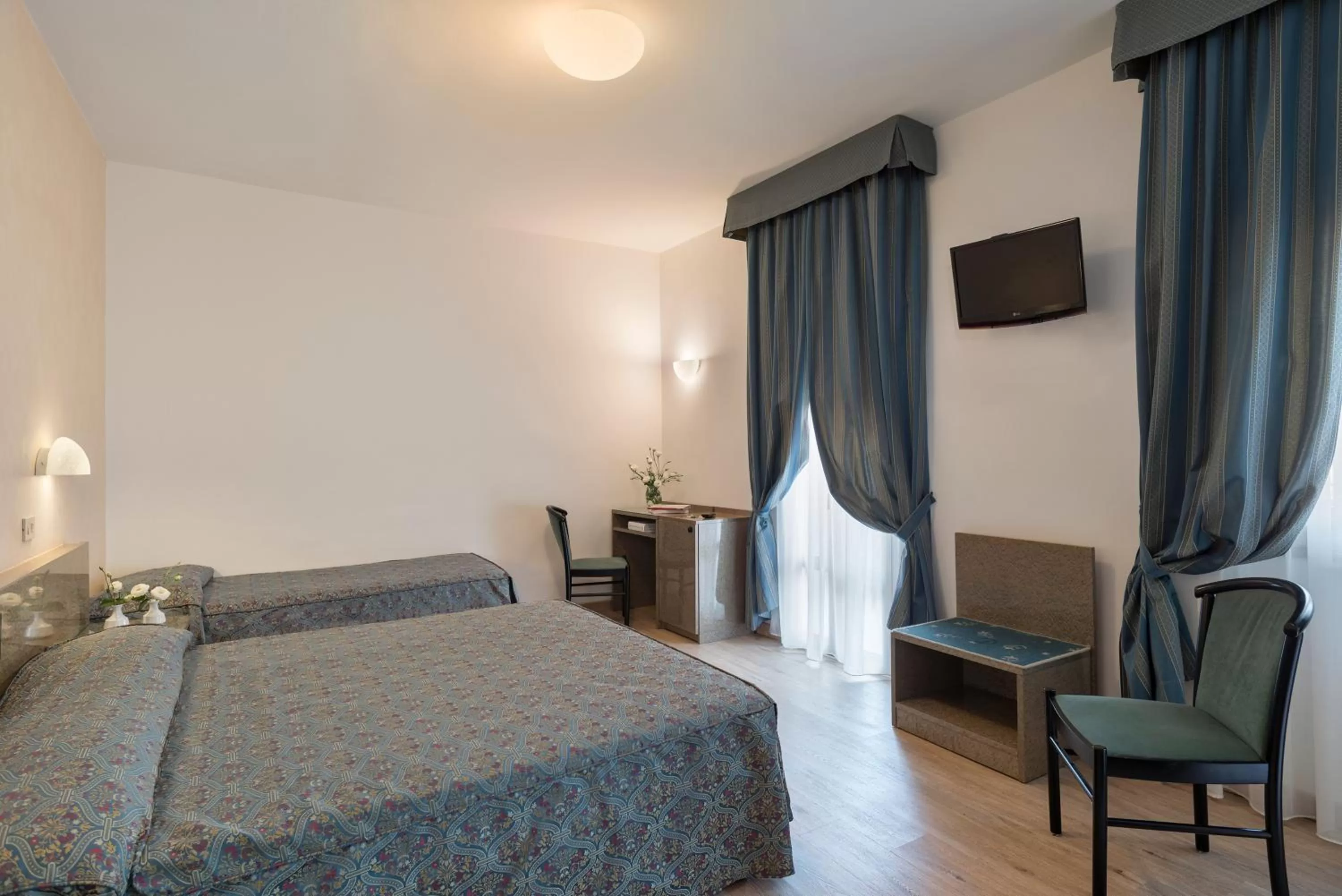 Bedroom in Hotel Garibaldi