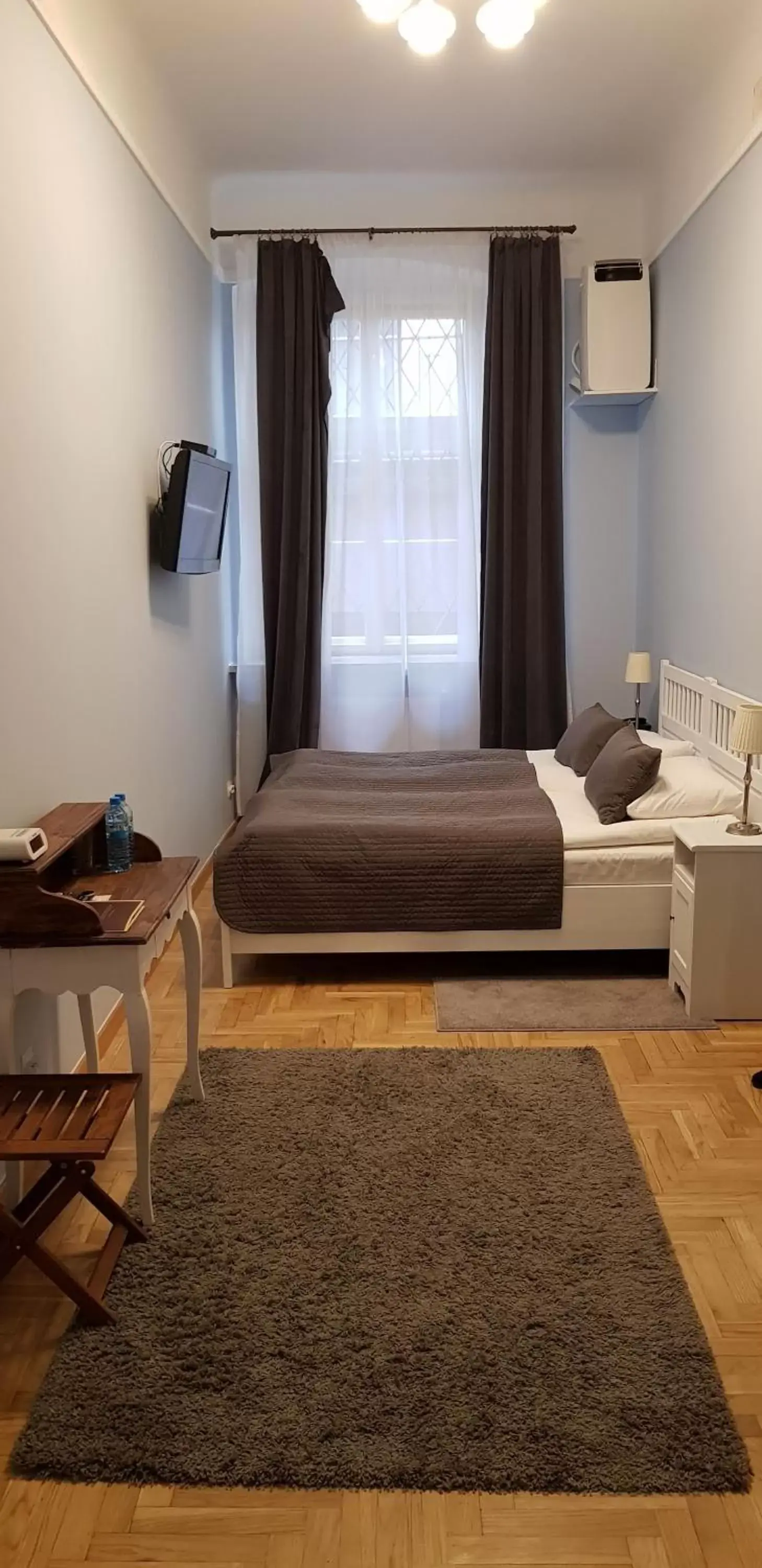 Photo of the whole room, Seating Area in Hotel Mikołaj