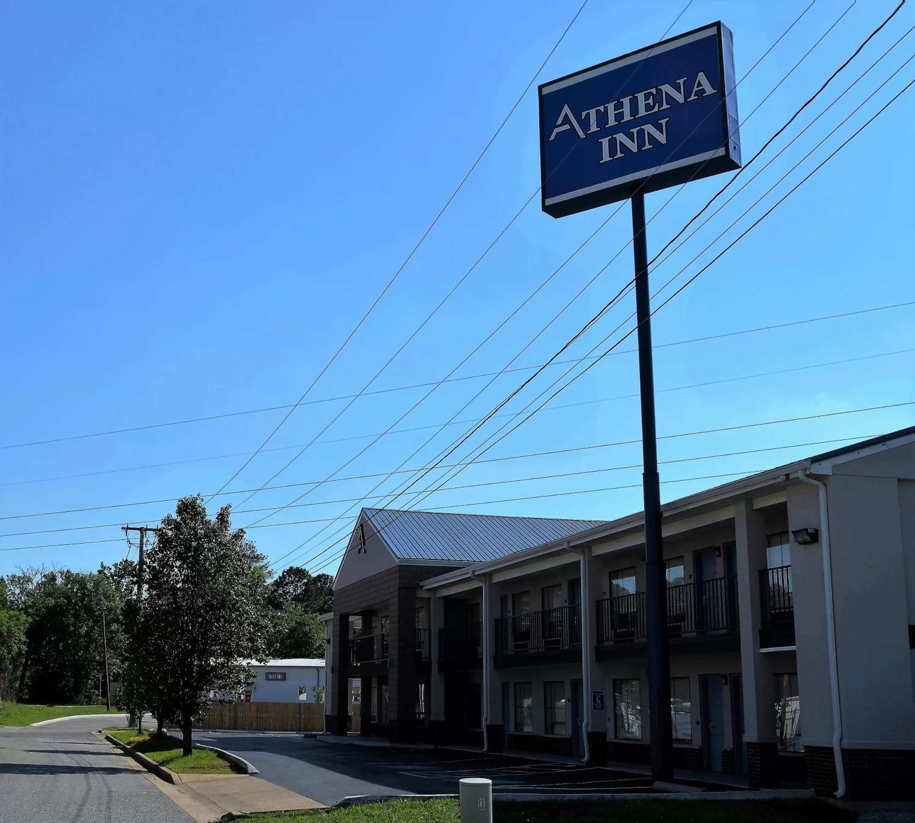 Property building in Athena Inn Chattanooga