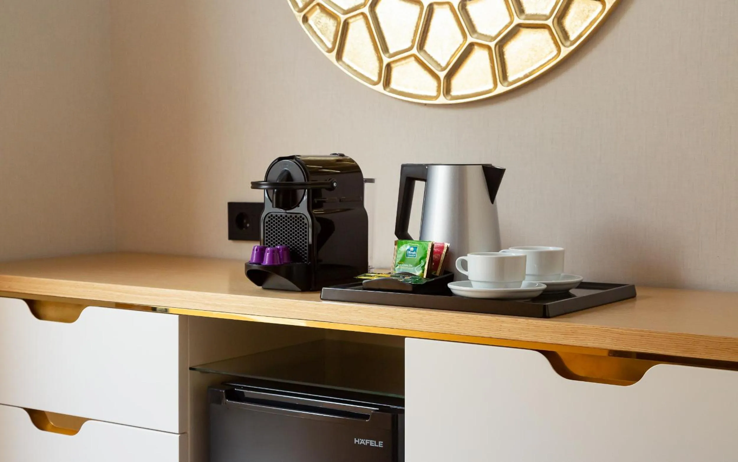 Coffee/tea facilities in Mercure Tashkent South