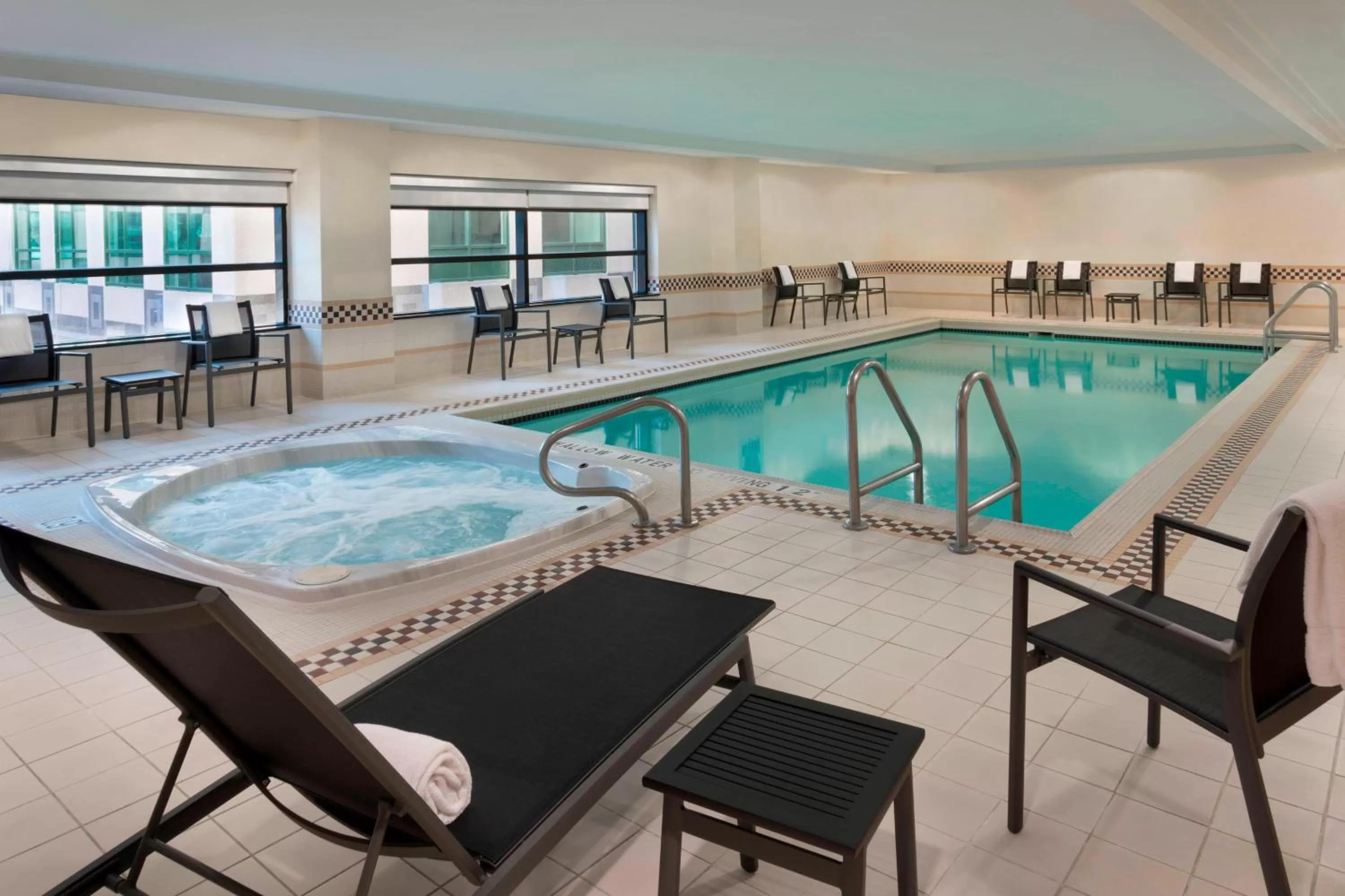 Swimming pool in Residence Inn by Marriott Toronto Downtown / Entertainment District
