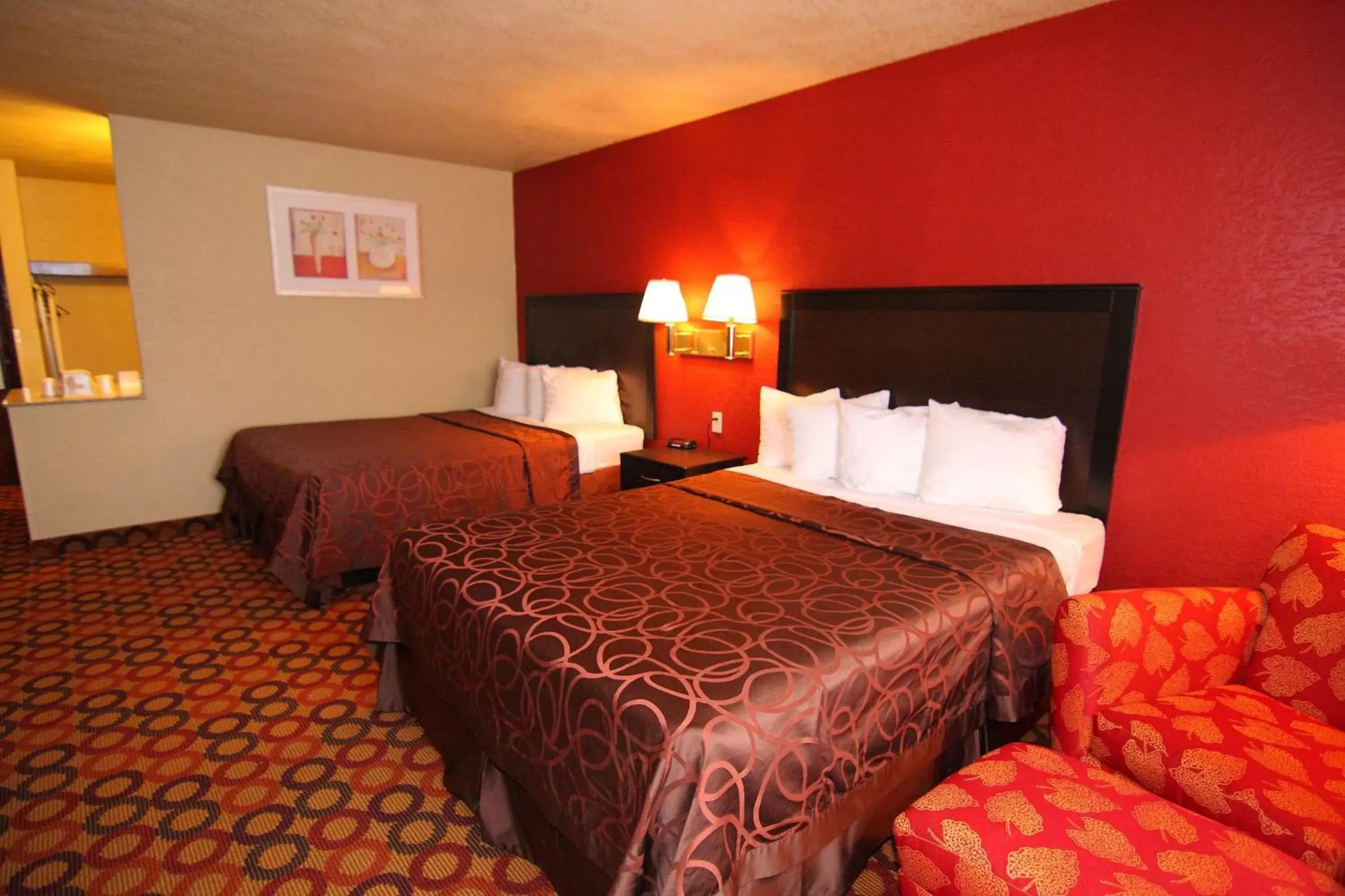 King Room with Two King Beds in Best Western Green Bay Inn and Conference Center