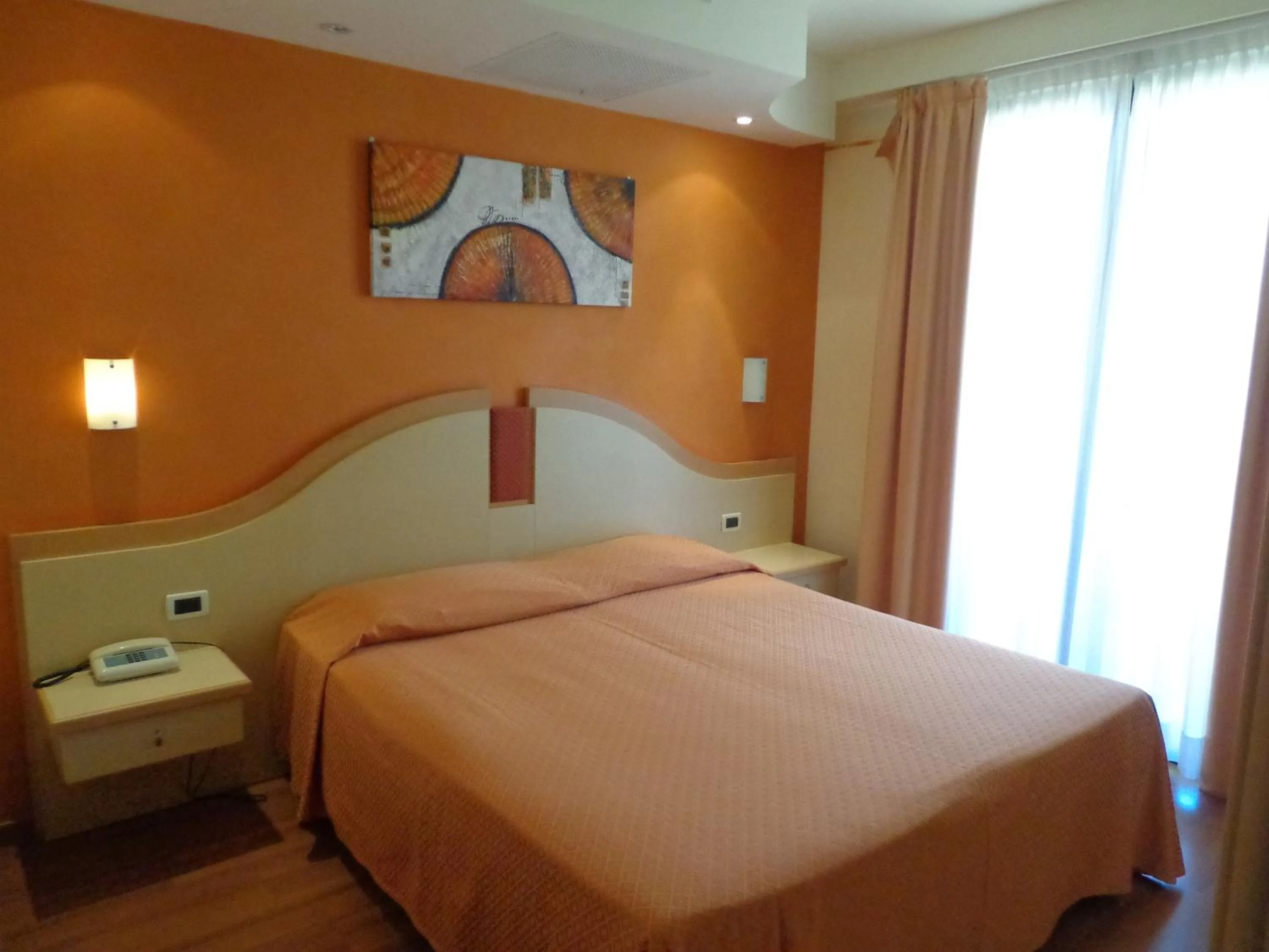 Bedroom, Bed in Hotel La Rondine