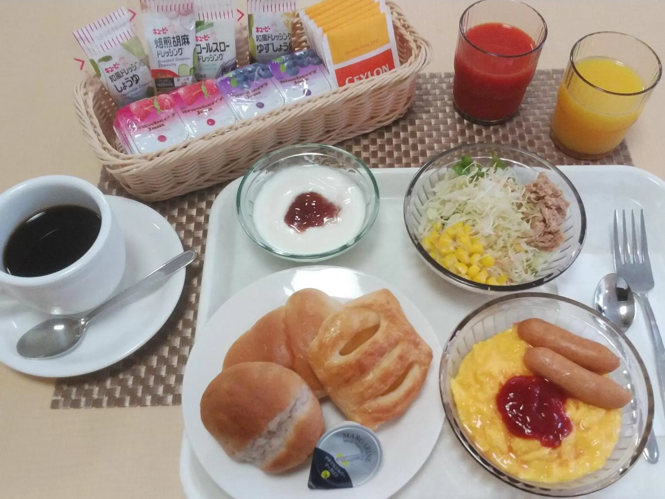 Breakfast in Smile Hotel Shizuoka