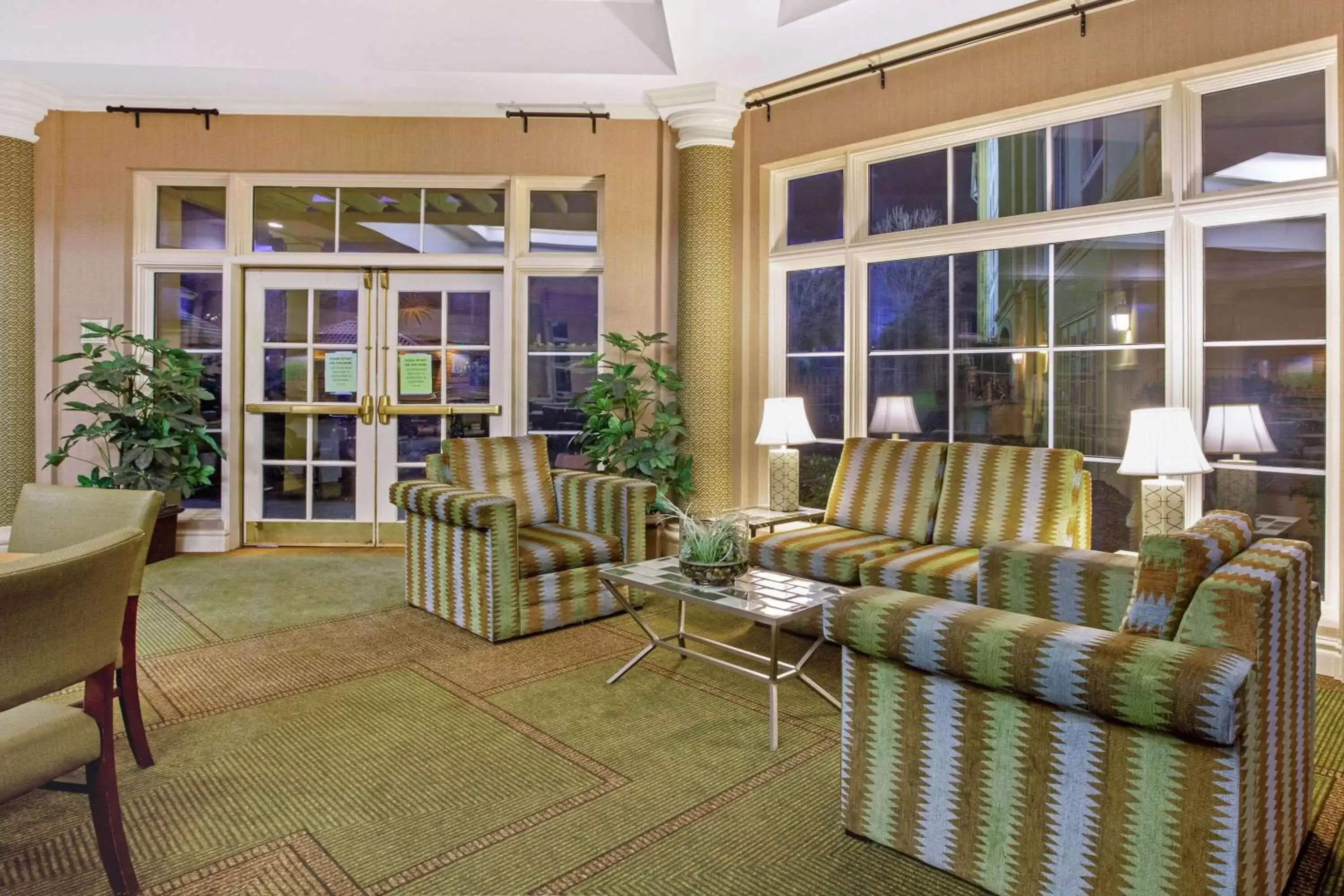 Lobby or reception, Seating Area in La Quinta by Wyndham Winston-Salem