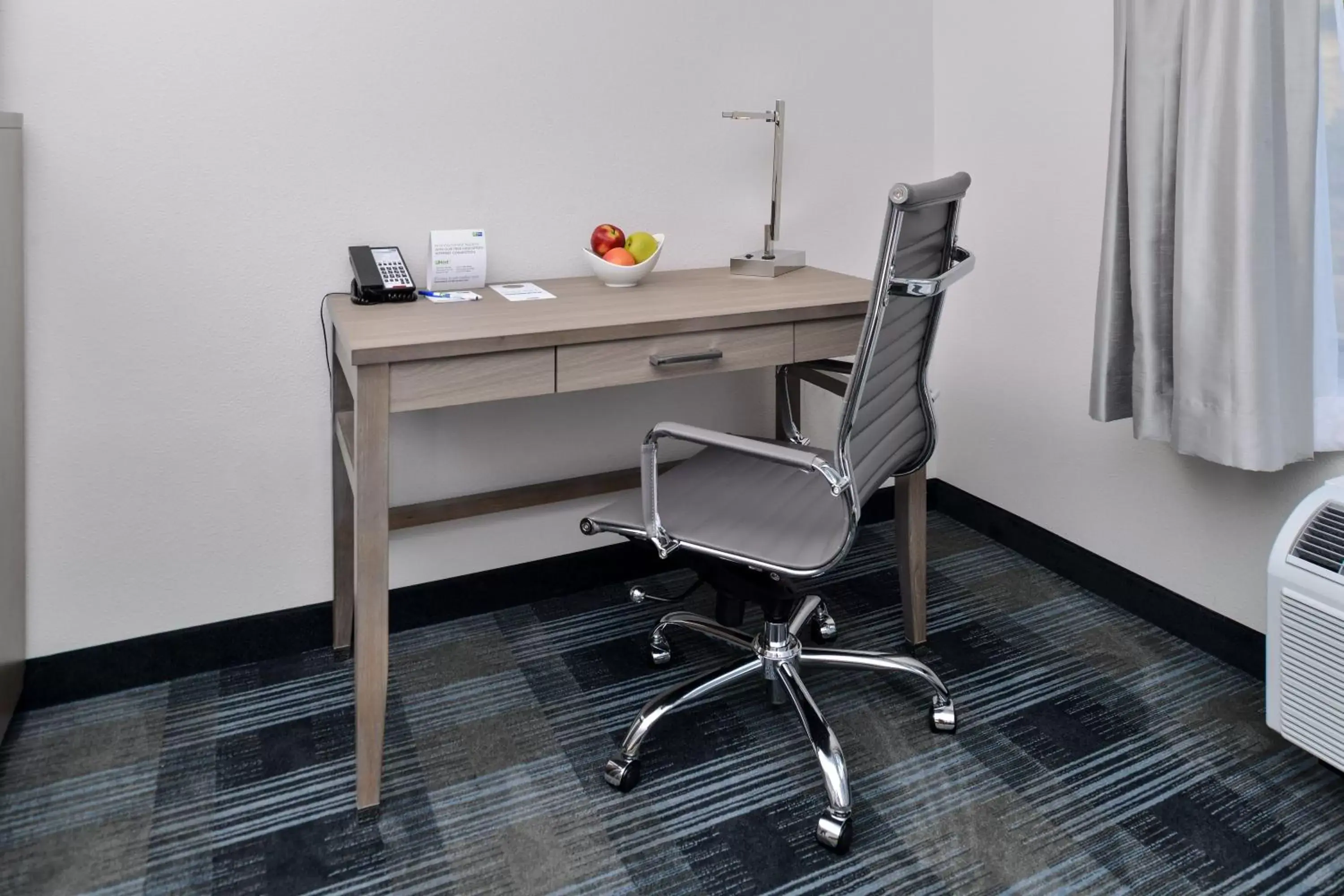 Bedroom in Holiday Inn Express & Suites San Diego - Mission Valley by IHG Bedroom in Holiday Inn Express & Suites San Diego - Mission Valley by IHG