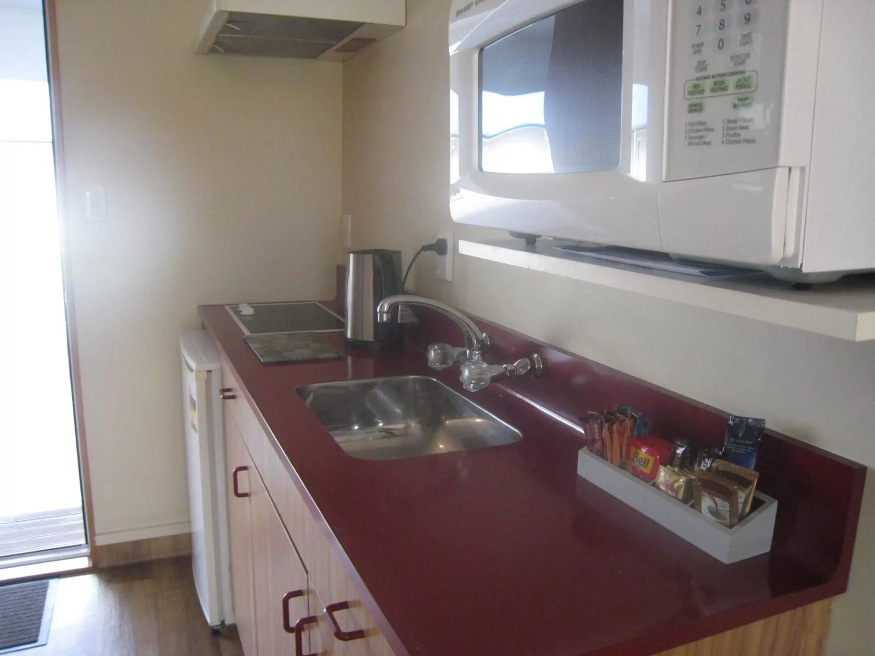 Kitchen or kitchenette, Kitchen/Kitchenette in Buller Court on Palmerston