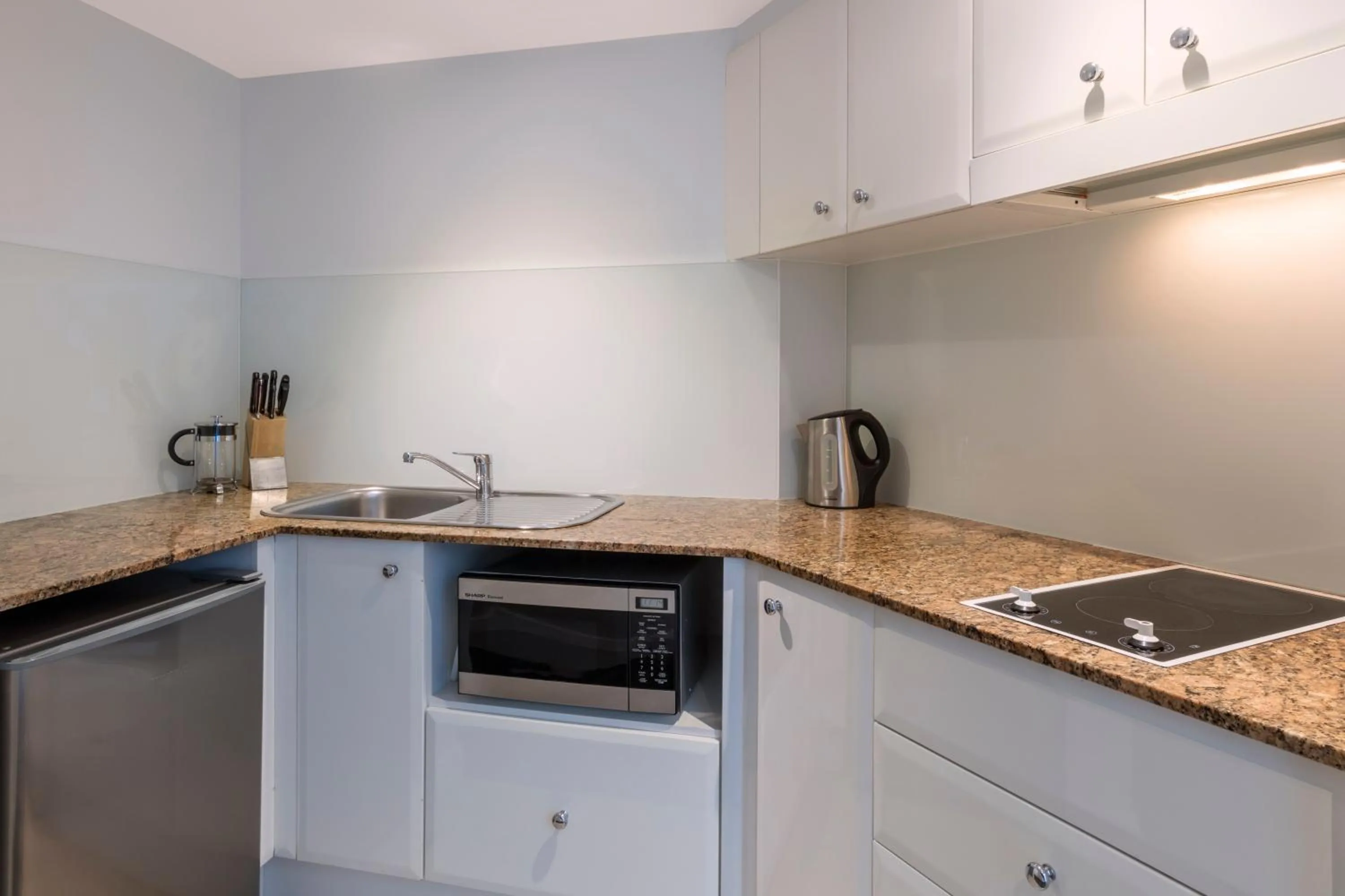 Kitchen or kitchenette in Club Wyndham Sydney, Trademark Collection by Wyndham