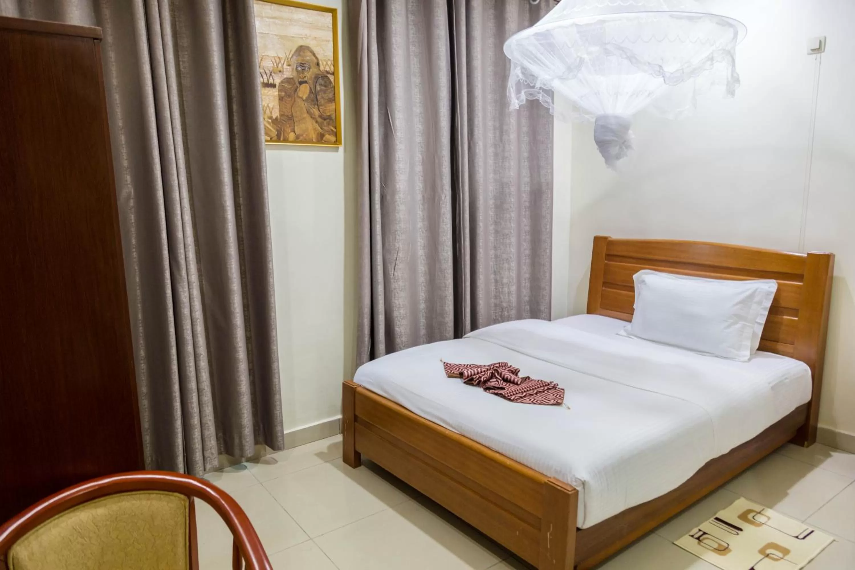 Standard Double Room - single occupancy in Olympic Hotel