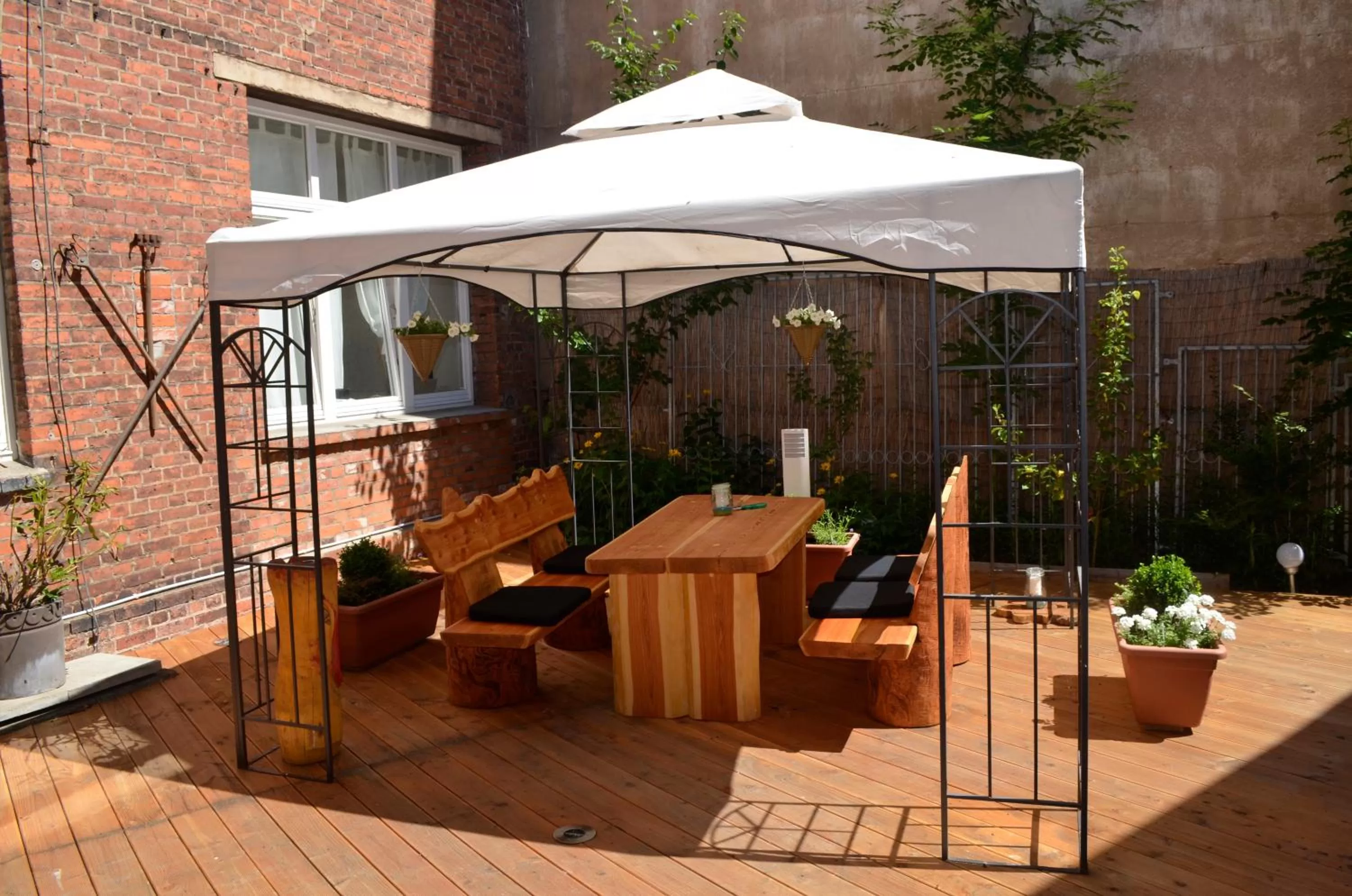 BBQ facilities in Apartment-Hotel Schillerplatz