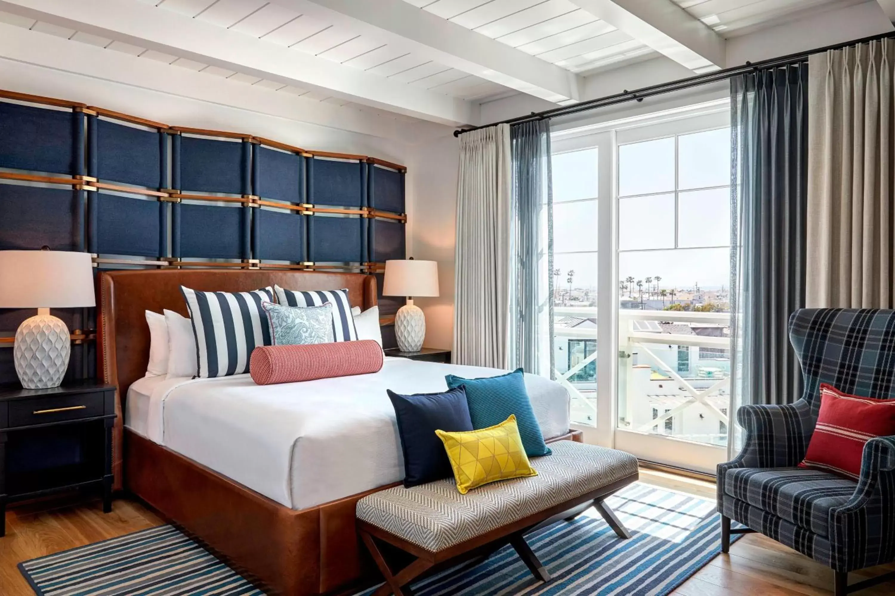 Photo of the whole room, Bed in Lido House, Autograph Collection Photo of the whole room, Bed in Lido House, Autograph Collection