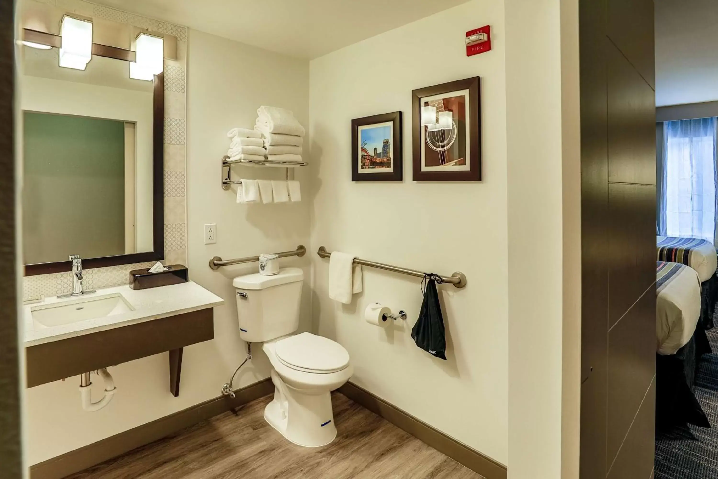 Bathroom in Country Inn & Suites by Radisson, Nashville Airport, TN