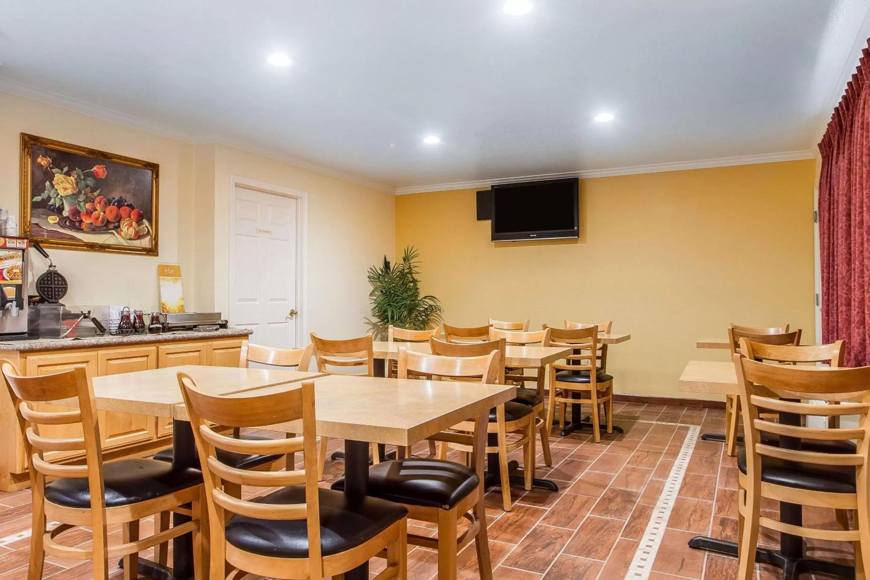 Restaurant/Places to Eat in Quality Inn & Suites Gilroy