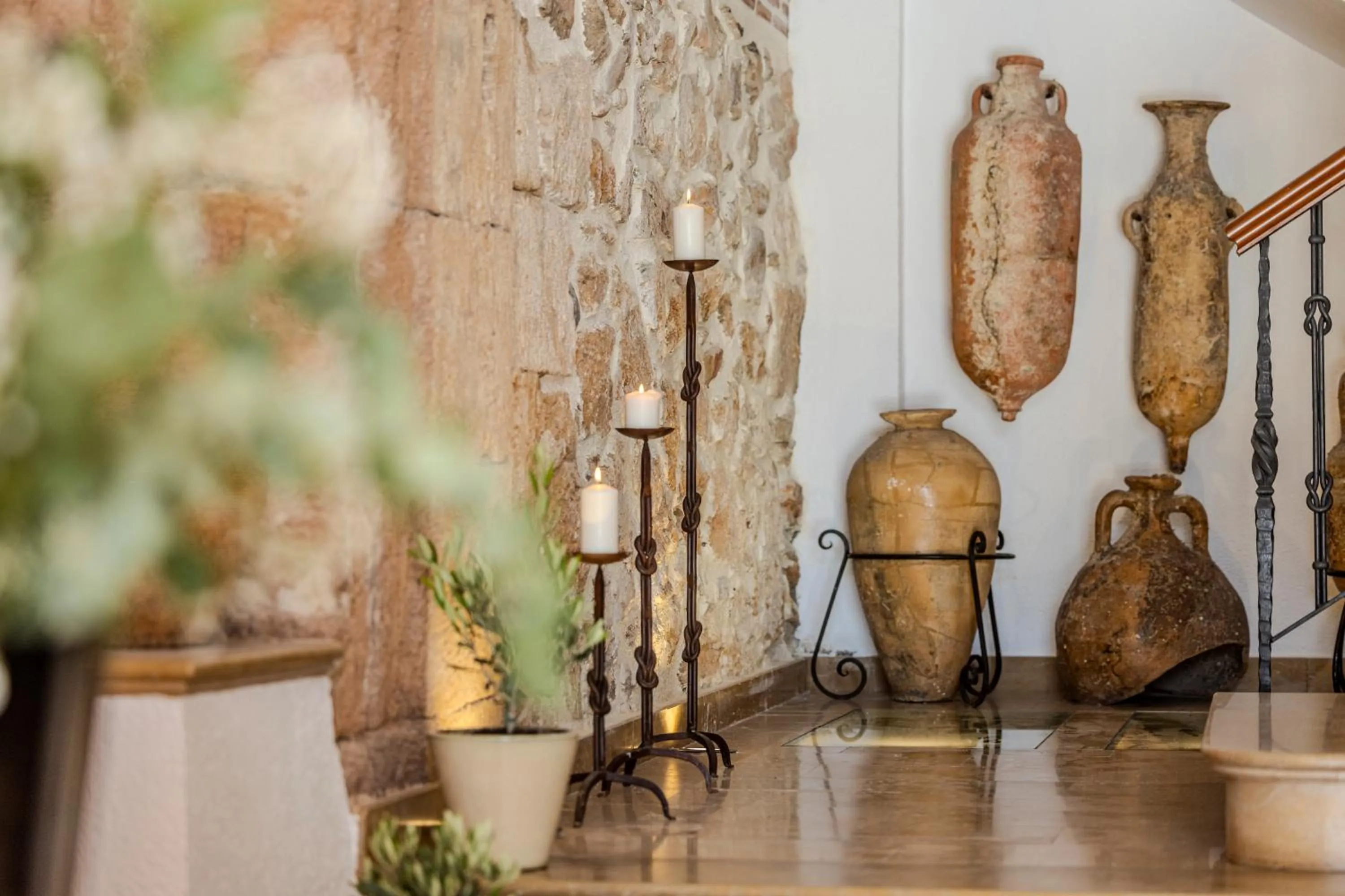 Decorative detail in La Posada del Mar