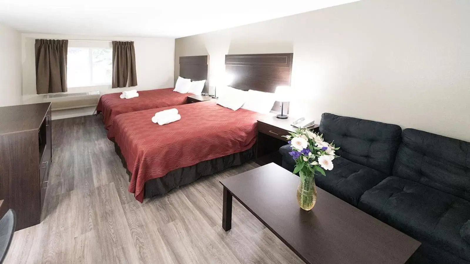 Bed in Ocean Star Inn Bed in Ocean Star Inn