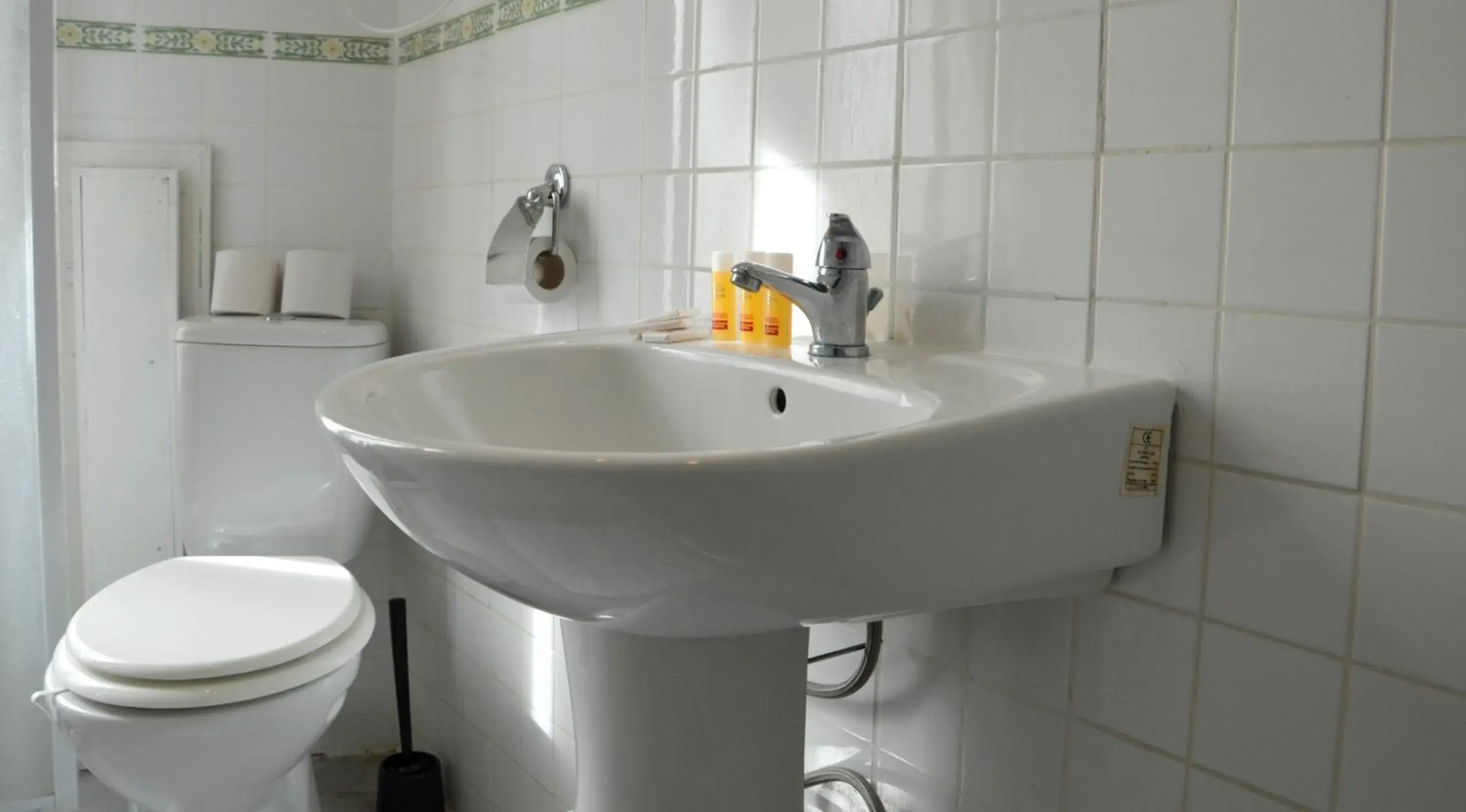 Toilet, Bathroom in Hotel Du Parlement
