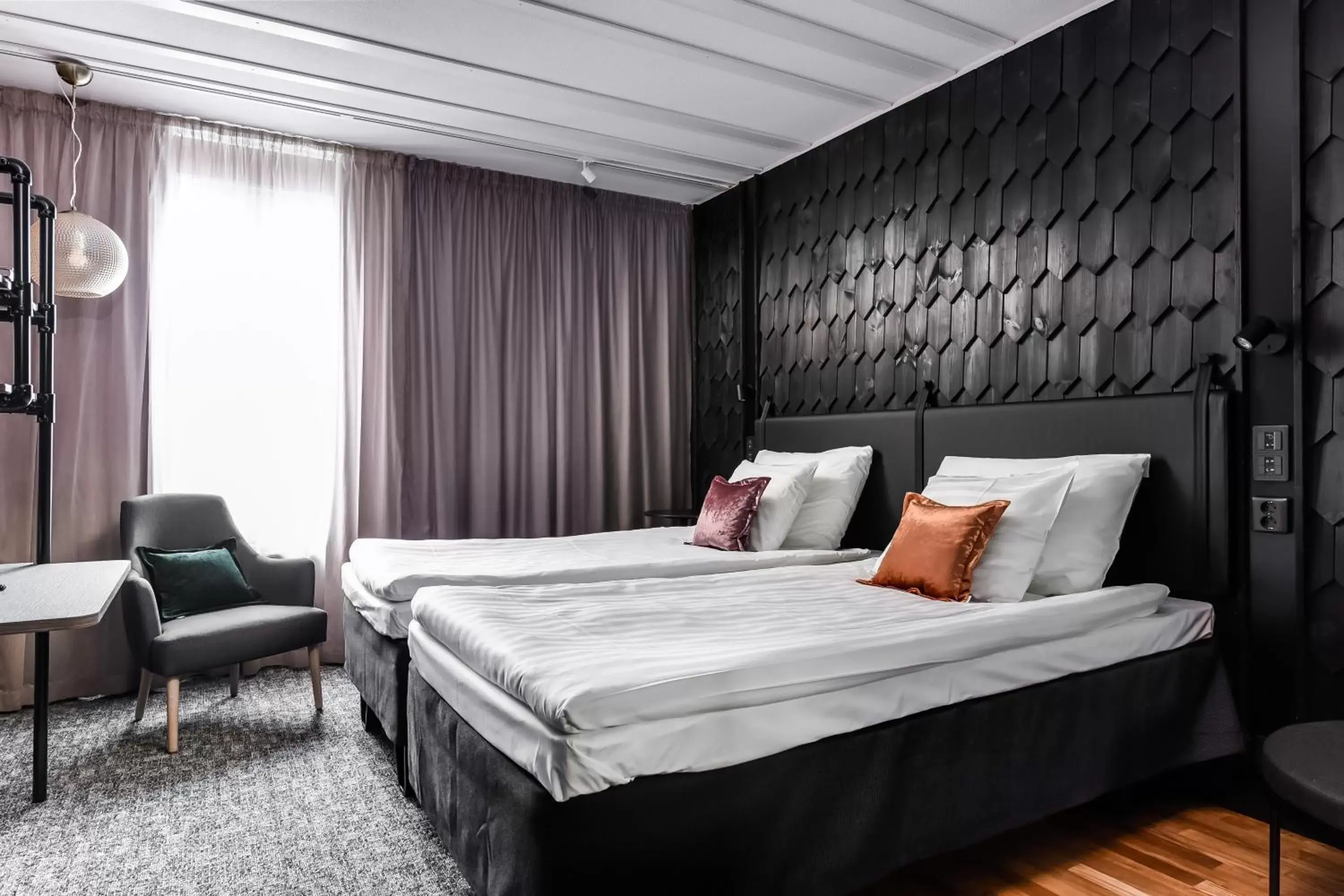 Bedroom, Bed in Original Sokos Hotel Arina Oulu