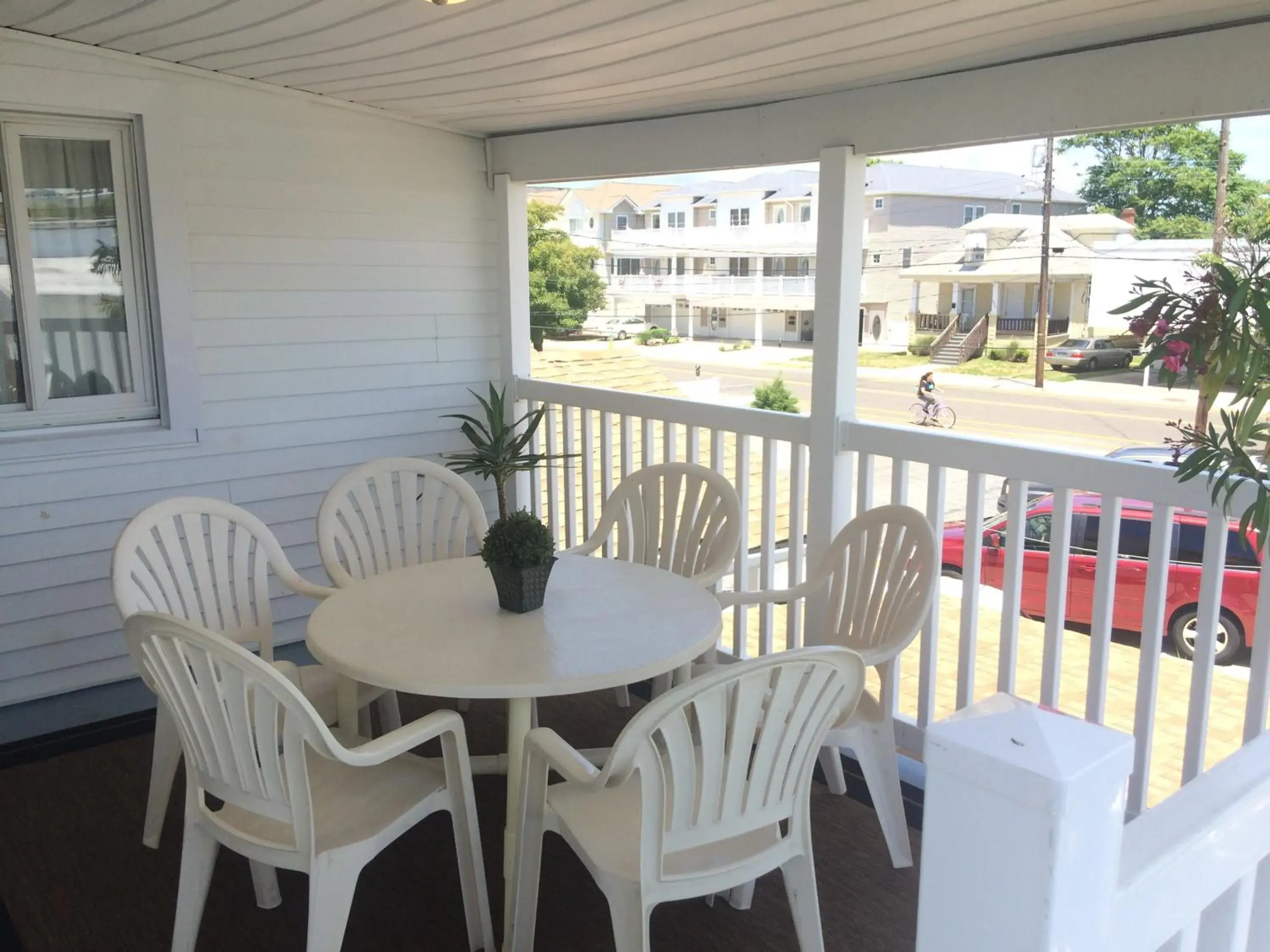 Balcony/Terrace in Daytona Inn and Suites