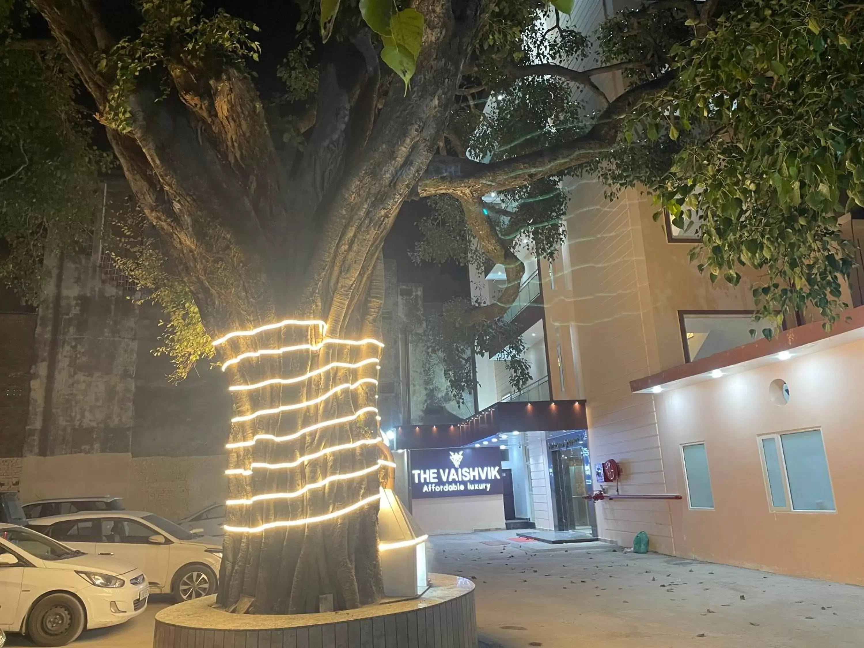 Property building in Hotel The Vaishvik Property building in Hotel The Vaishvik